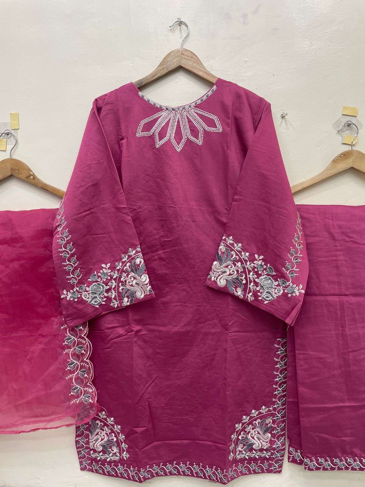 VS FASHION D NO 12092