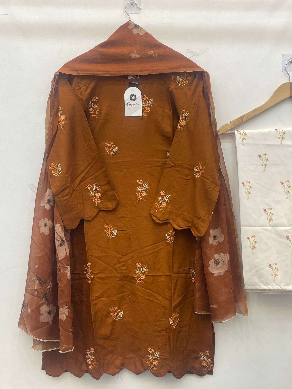 VS FASHION D NO12009 