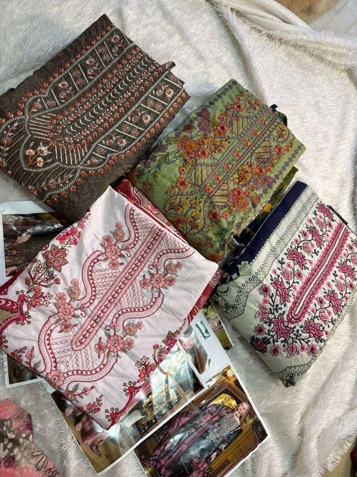 AALIZ PRINTS AALIZA VOL 3