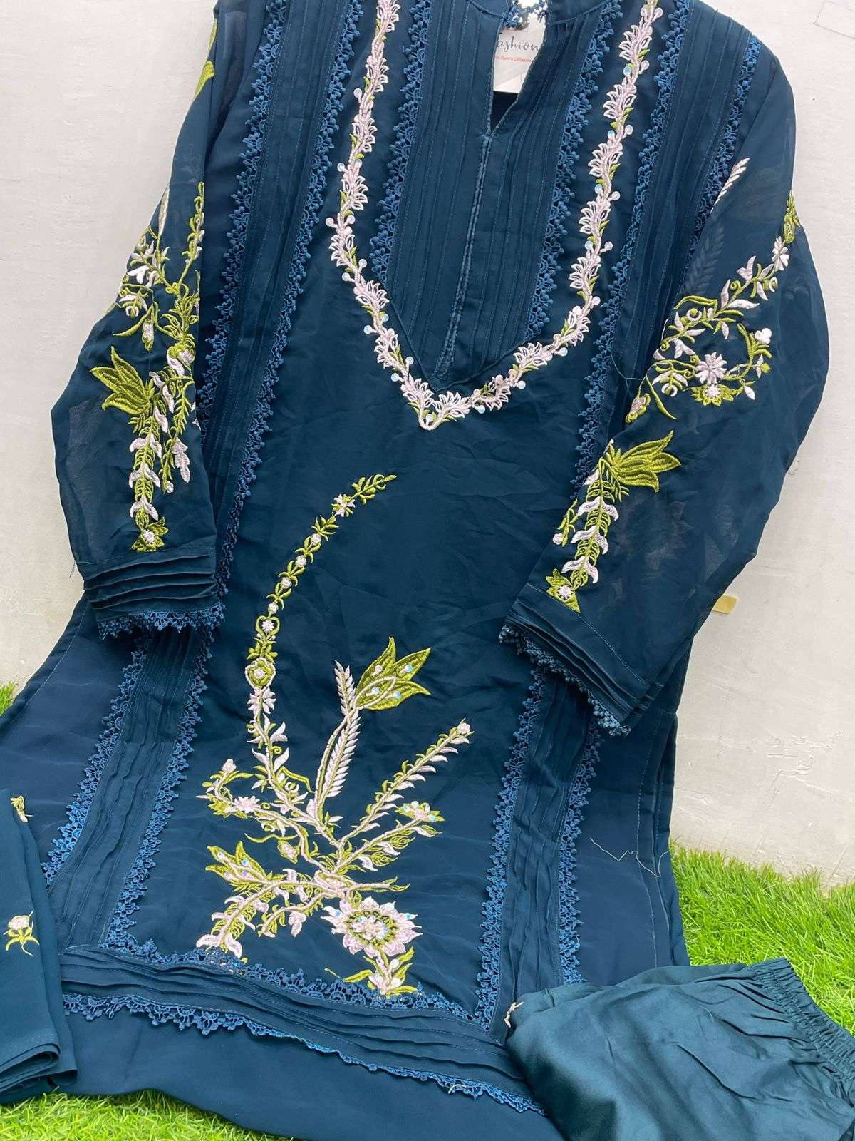 VS FASHION D NO 12053