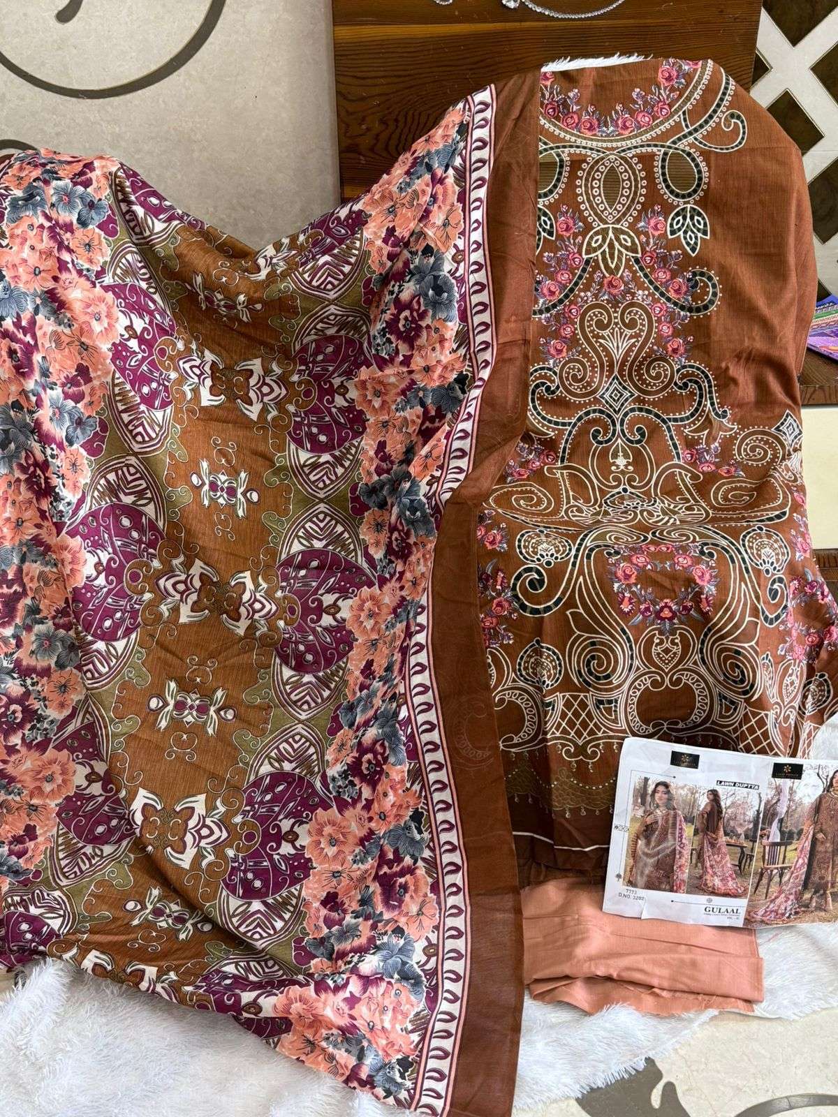 AALIZ PRINTS GULAAL VOL 1