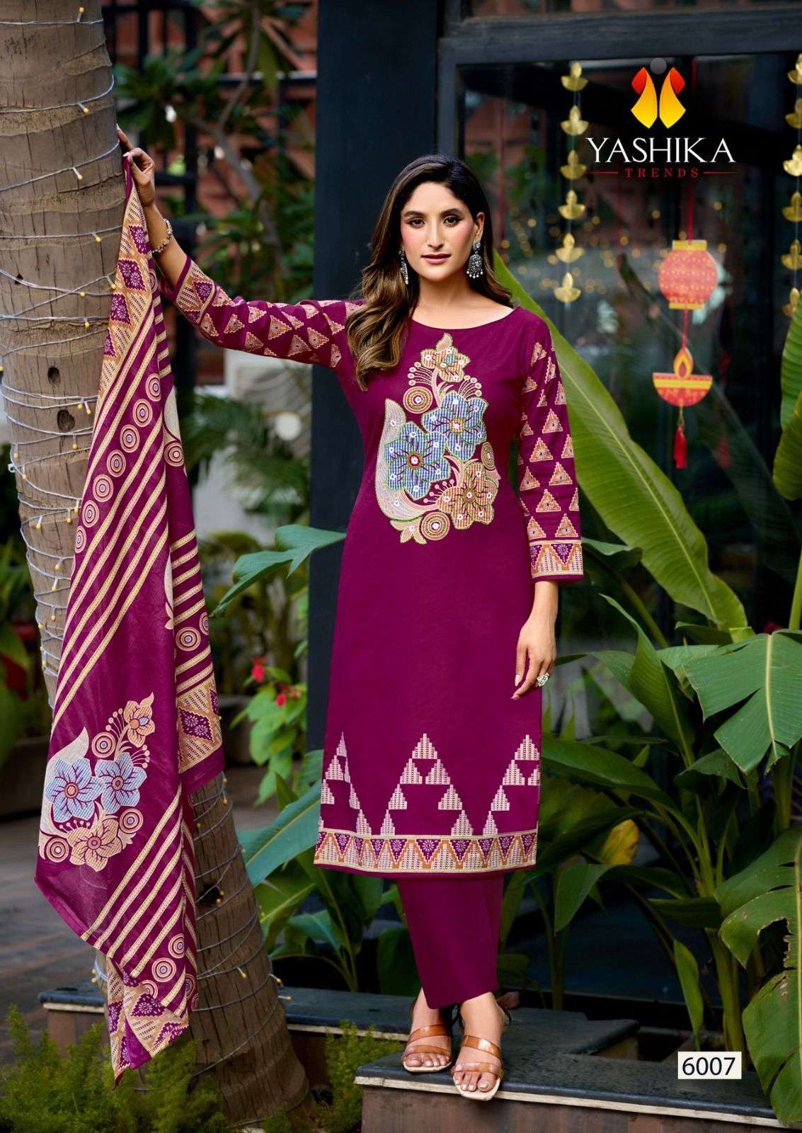 YASHIKA TRENDS DUA VOL 6 COTTON DIGITAL PRINTED SUIT