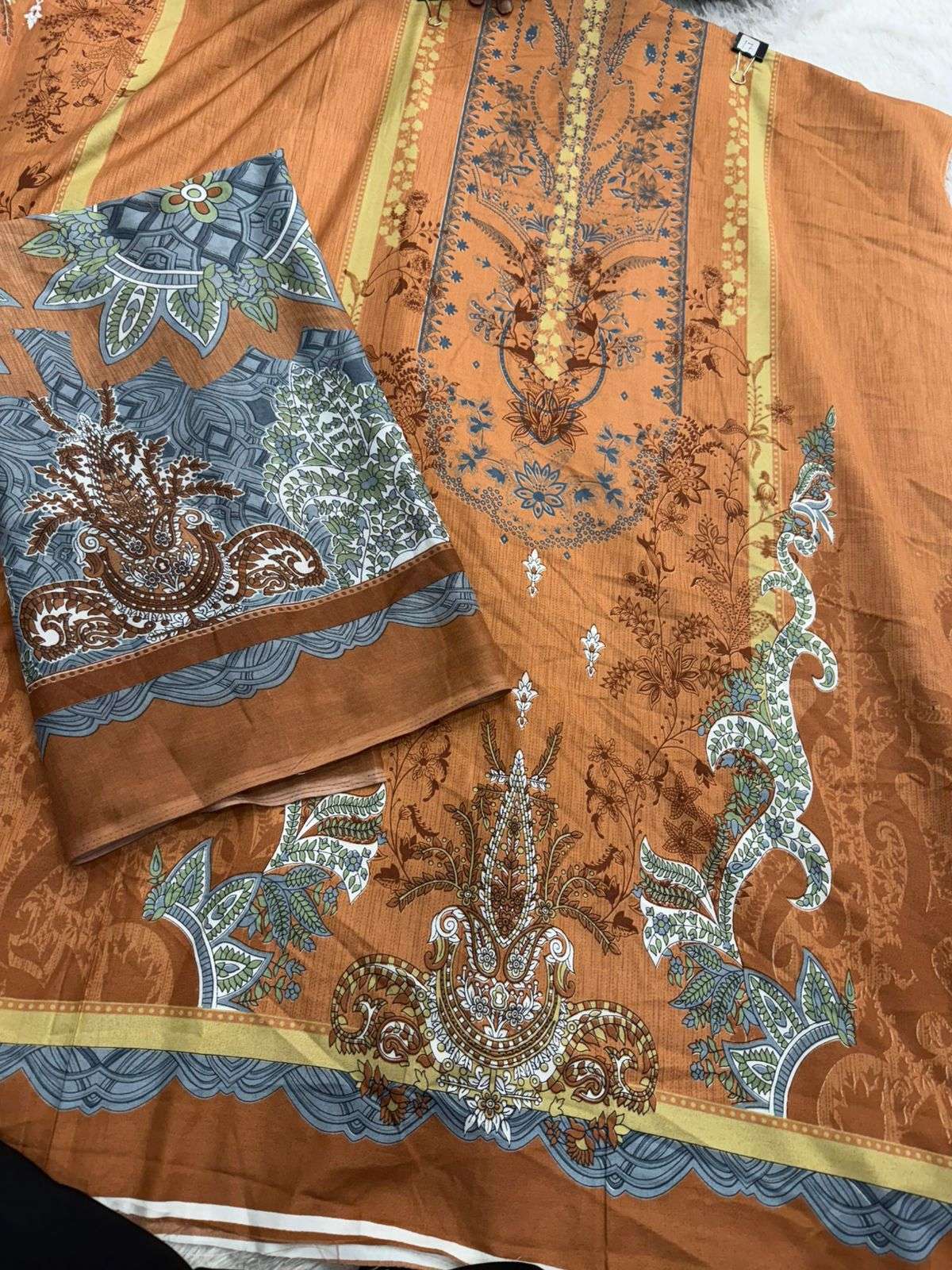 AALIZ PRINTS BIN SAHEED VOL 9 COTTON DIGITAL PRINTS SALWAR SUIT	