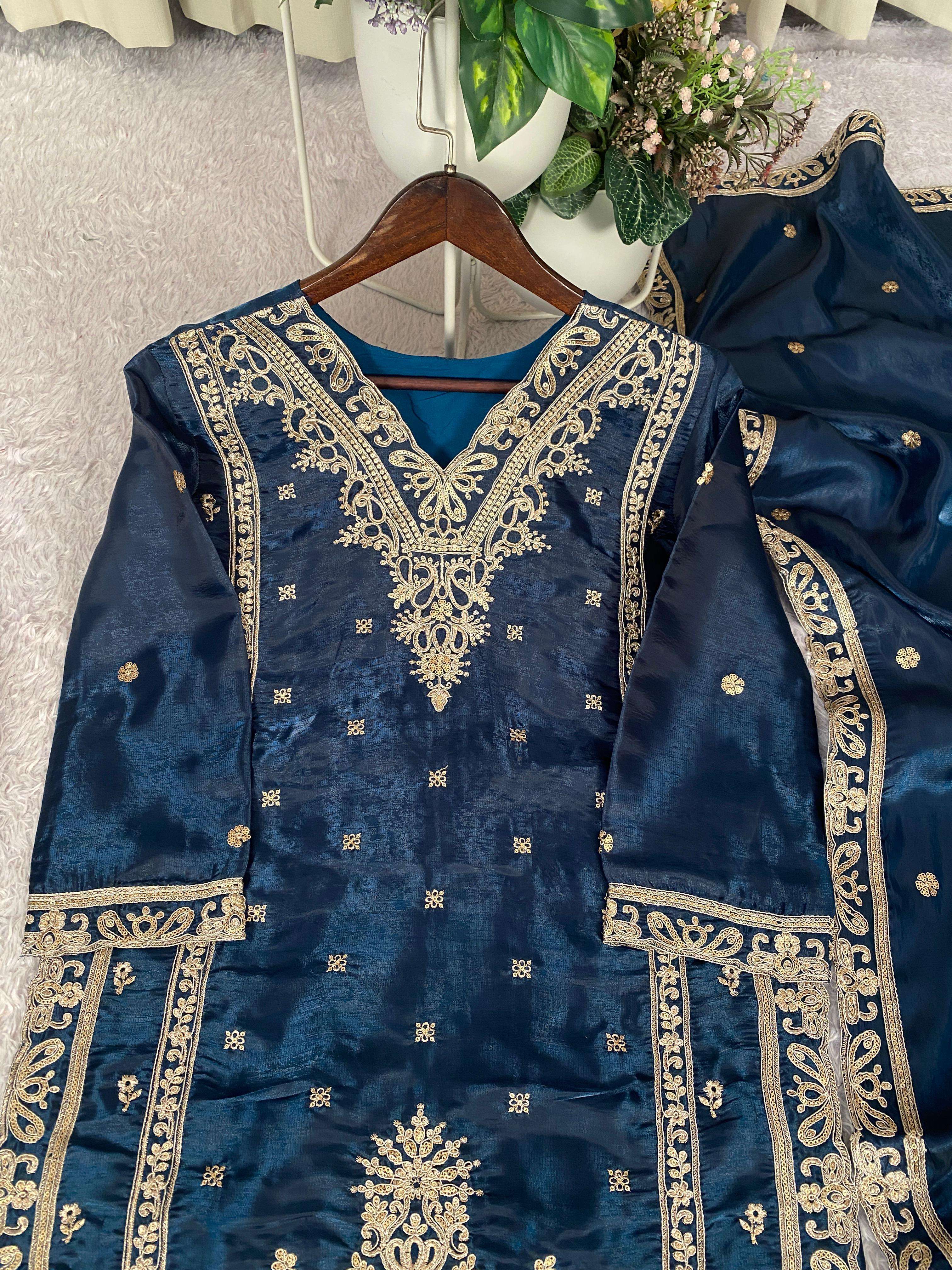 BE 444 HEAVY BEAUTIFUL DESIGNER LOOK LADIES PARTY WEAR SUIT