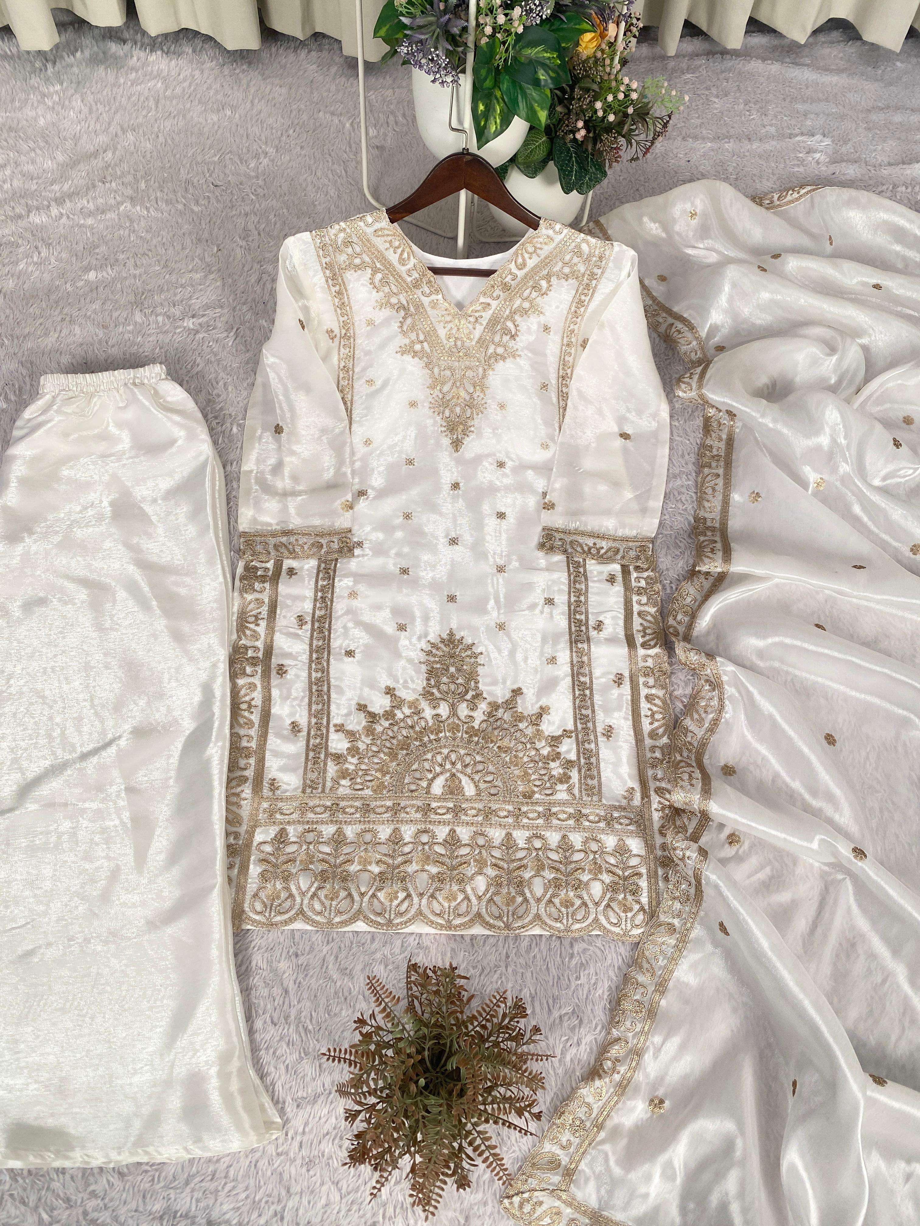 BE 444 HEAVY BEAUTIFUL DESIGNER LOOK LADIES PARTY WEAR SUIT