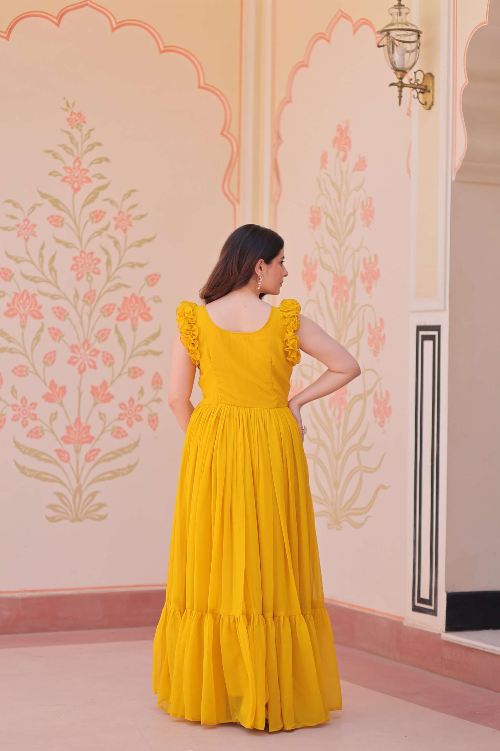 KA 1174 GEORGETTE PREETY LOOKS PARTY WEAR GOWN