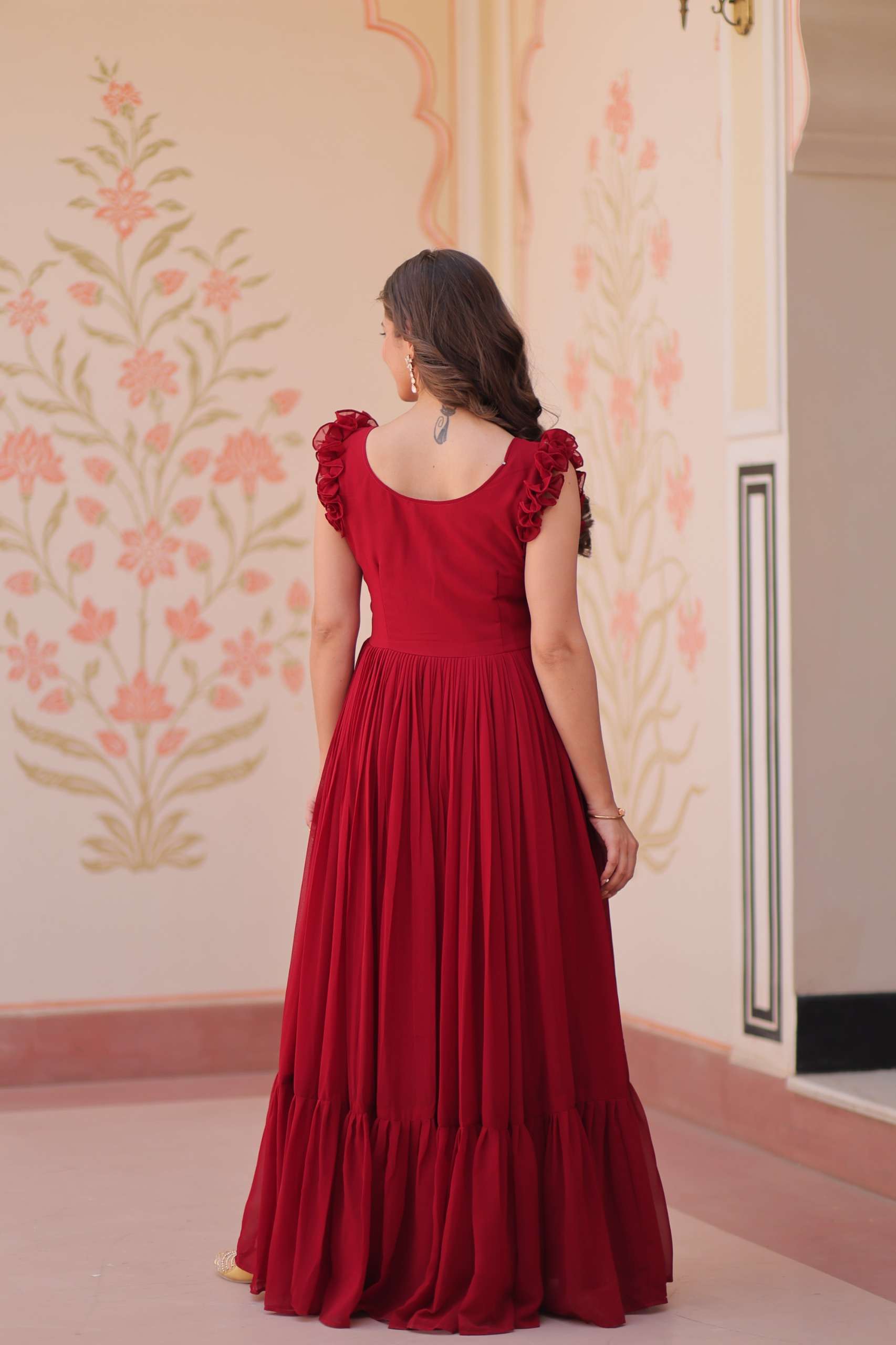 KA 1174 GEORGETTE PREETY LOOKS PARTY WEAR GOWN