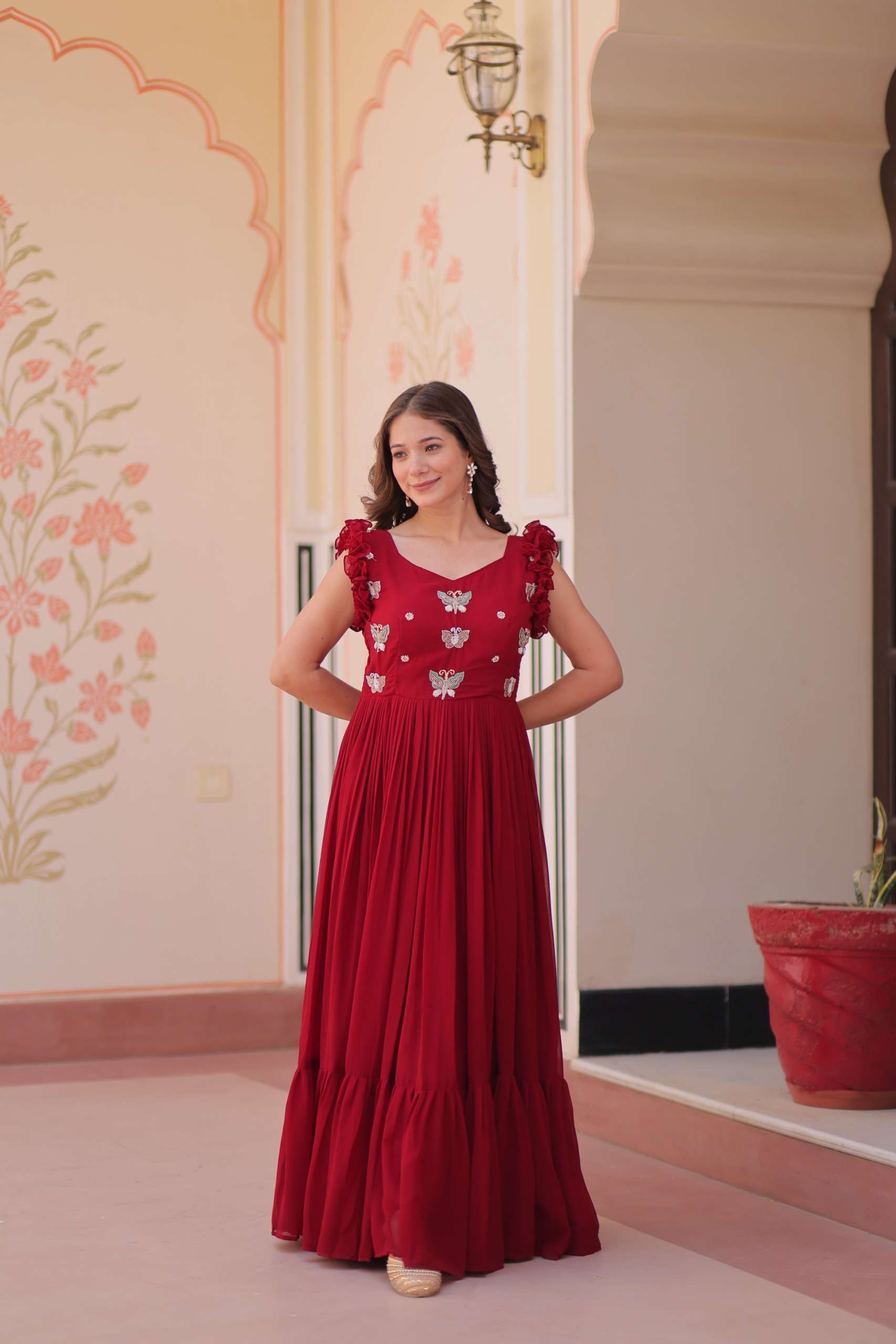 KA 1174 GEORGETTE PREETY LOOKS PARTY WEAR GOWN