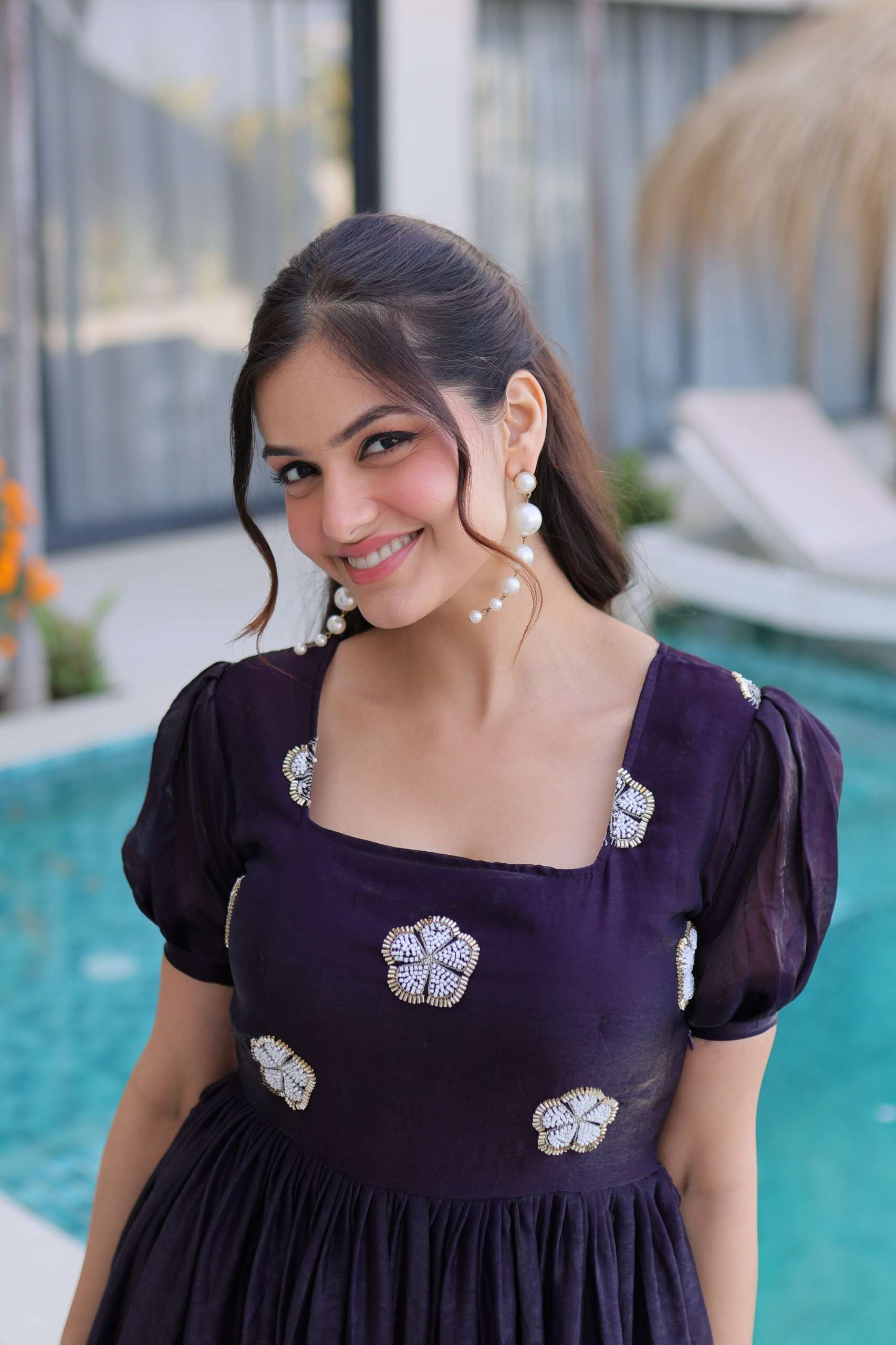 KA 1224 SILK PREETY LOOK DESIGNER LADIES FANCY WEAR GOWN