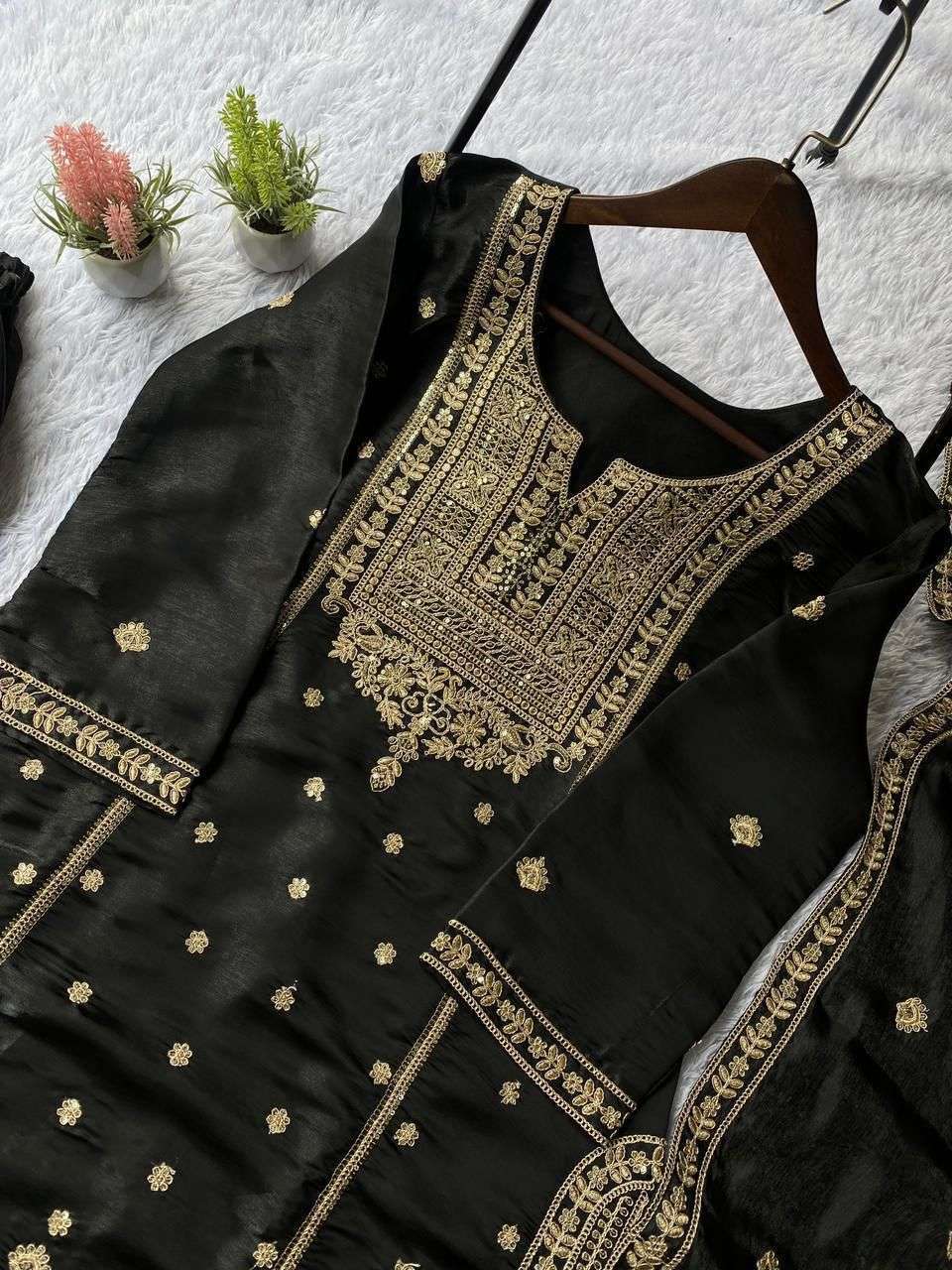 LG 2056 FOX GEORGETTE EMBROIDERY DESIGNER WORK PARTY WEAR LADIES SUIT