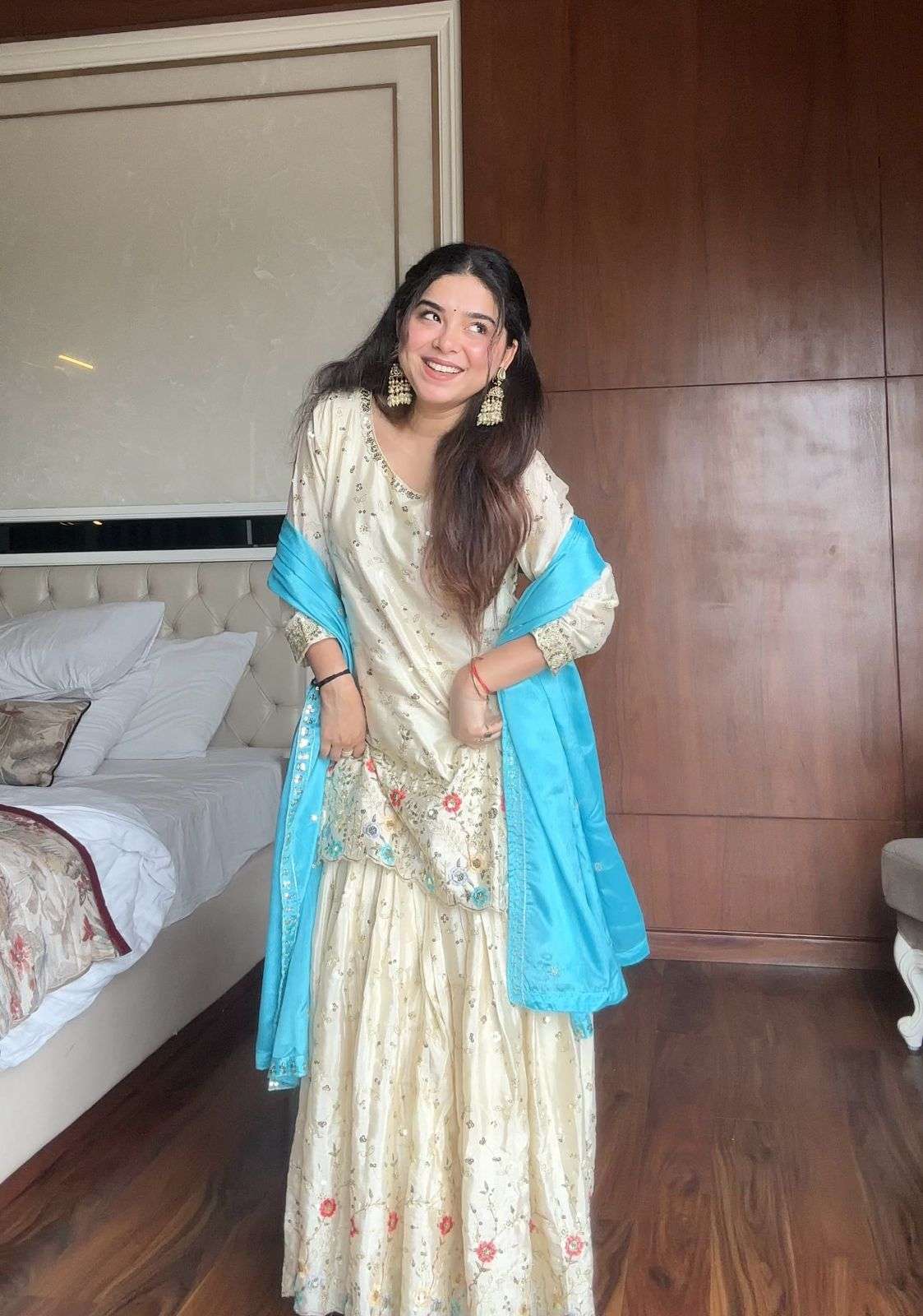 LM 06 SILK DESIGNER PARTY WEAR LADIES SHARARA SUIT