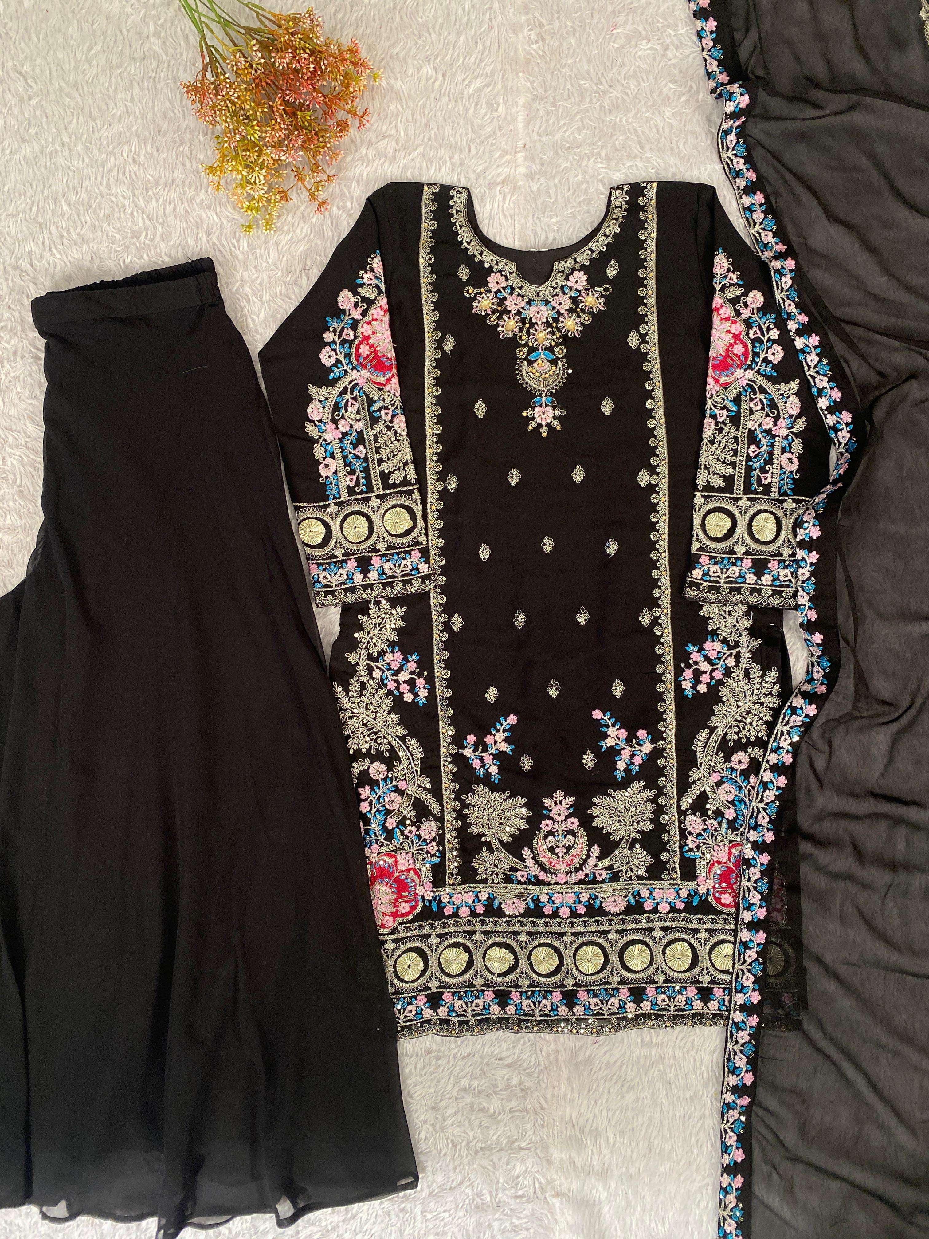 LM 13 GEORGETTE BEAUTIFUL PARTY WEAR LOOK DESIGNER LADIES SUIT