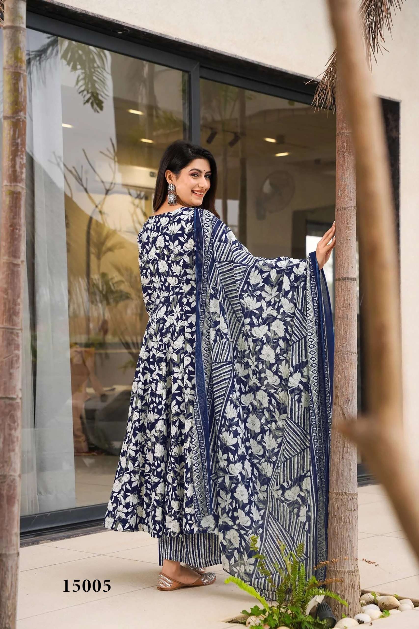 MF CLORA VOL 15 FANCY LOOK READY LADIES GOWN SUIT