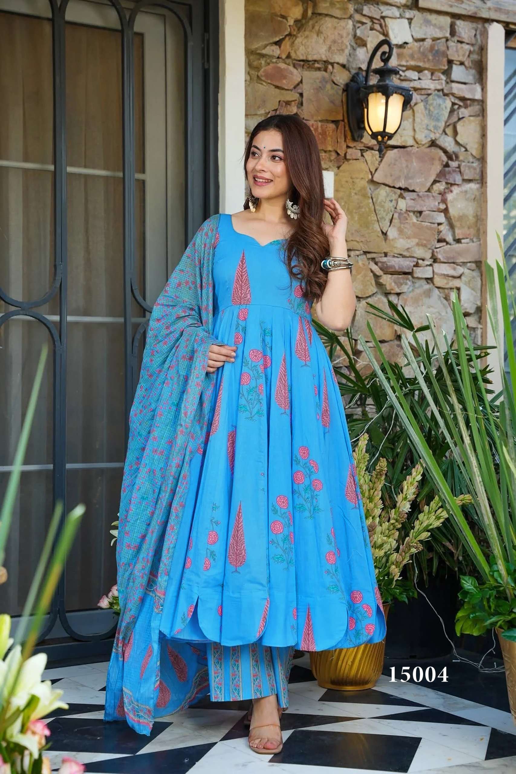 MF CLORA VOL 15 FANCY LOOK READY LADIES GOWN SUIT