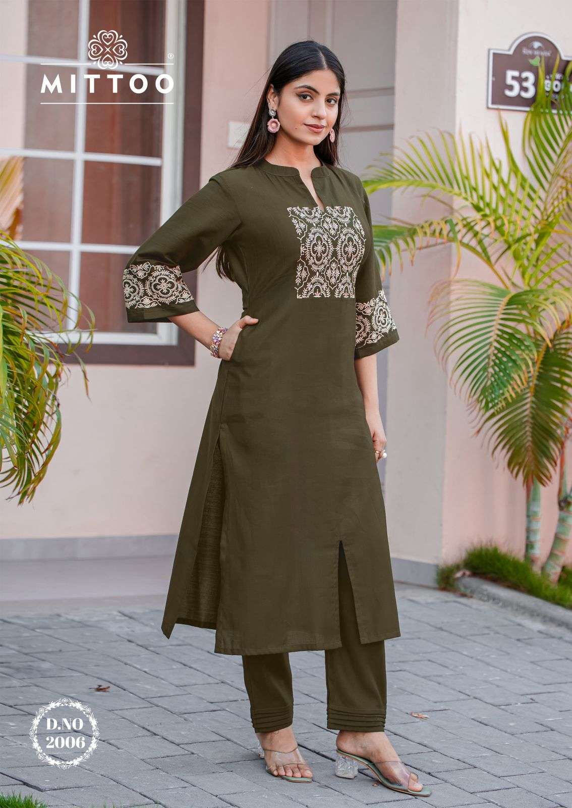MITTOO SAMYAA VISCOSE FANCY WORKS LADIES KURTI WITH BOTTOM PAIR