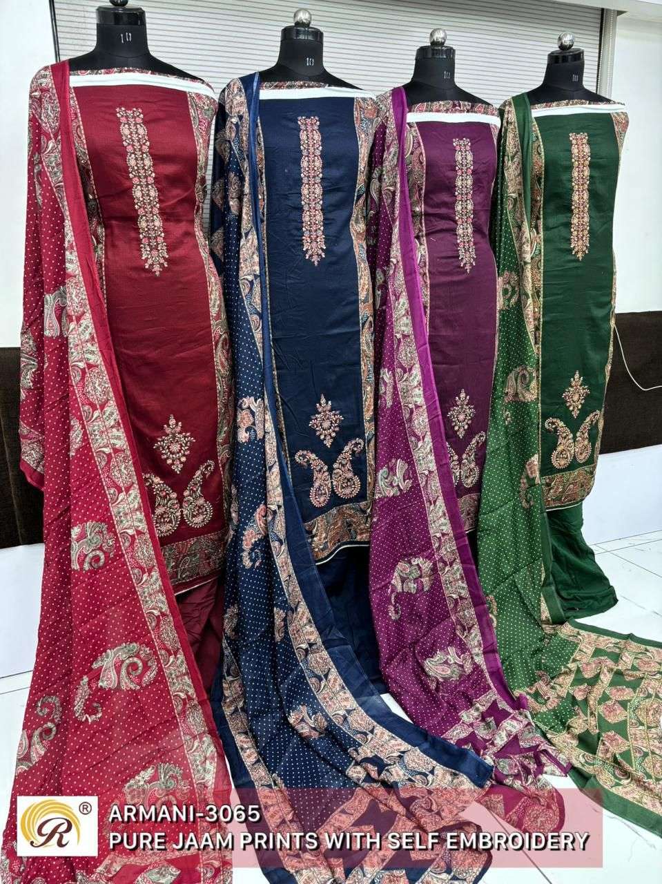 RASHI PRINTS ARMANI JAM SILK FOIL PRINT WITH WORKS SUIT