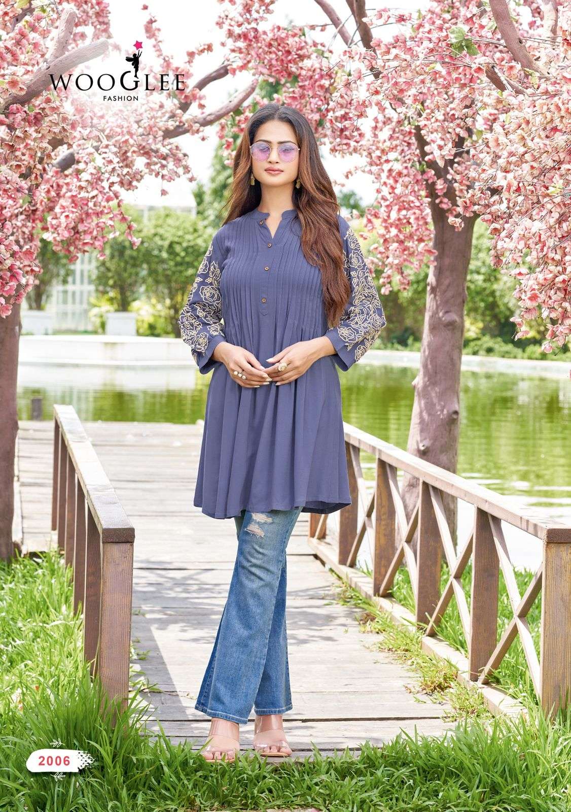 WOOGLEE TRENDY TOUCH RAYON FANCY WESTERN WEAR LADIES TOP