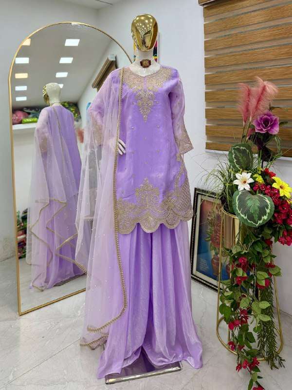 ZC 8009 SILK BEAUTIFUL DESIGNER LOOK PARTY WEAR LADIES SUIT
