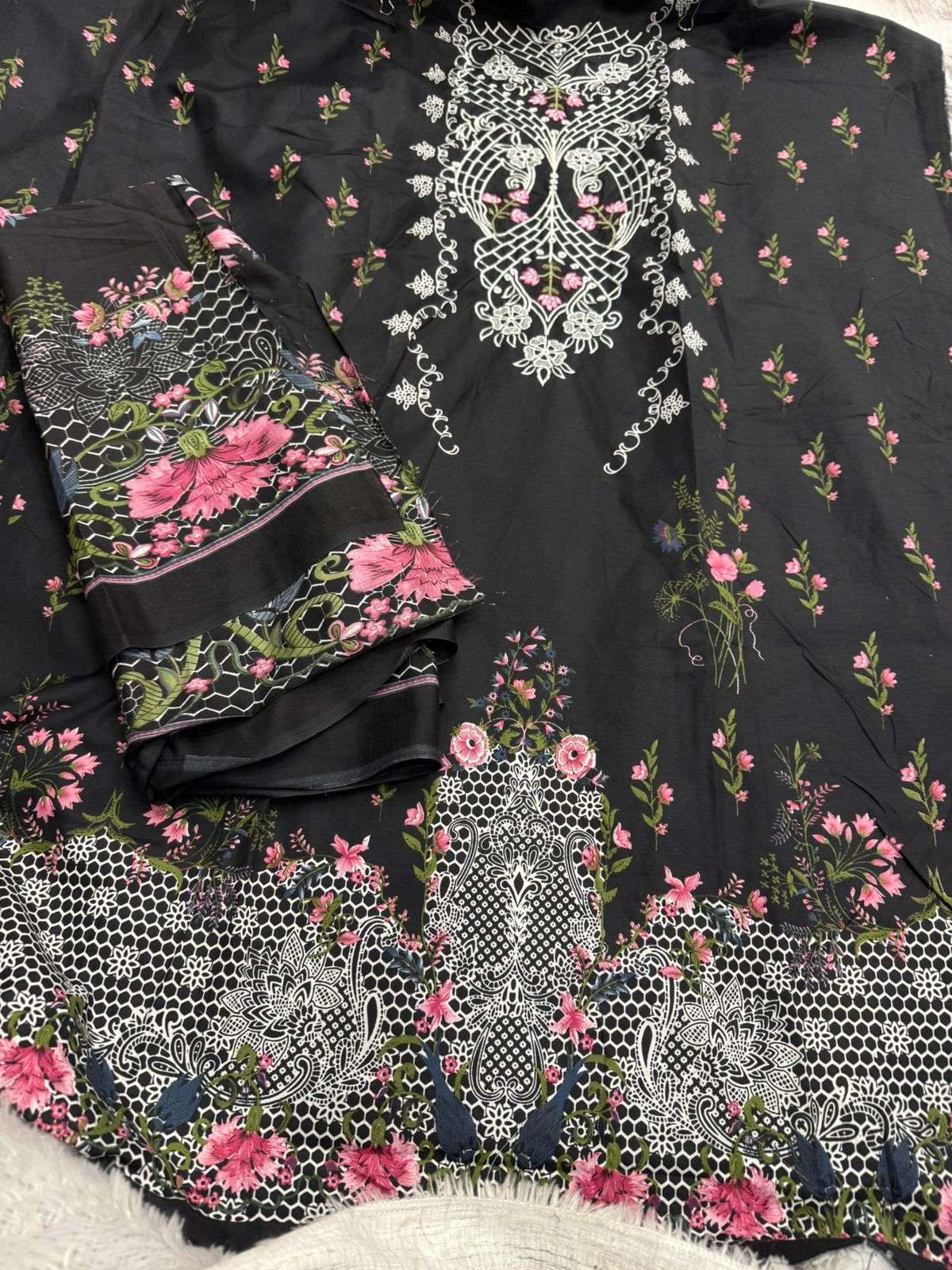 AALIZ PRINTS AALIYA VOL 21 COTTON DIGITAL PRINTS SALWAR SUIT