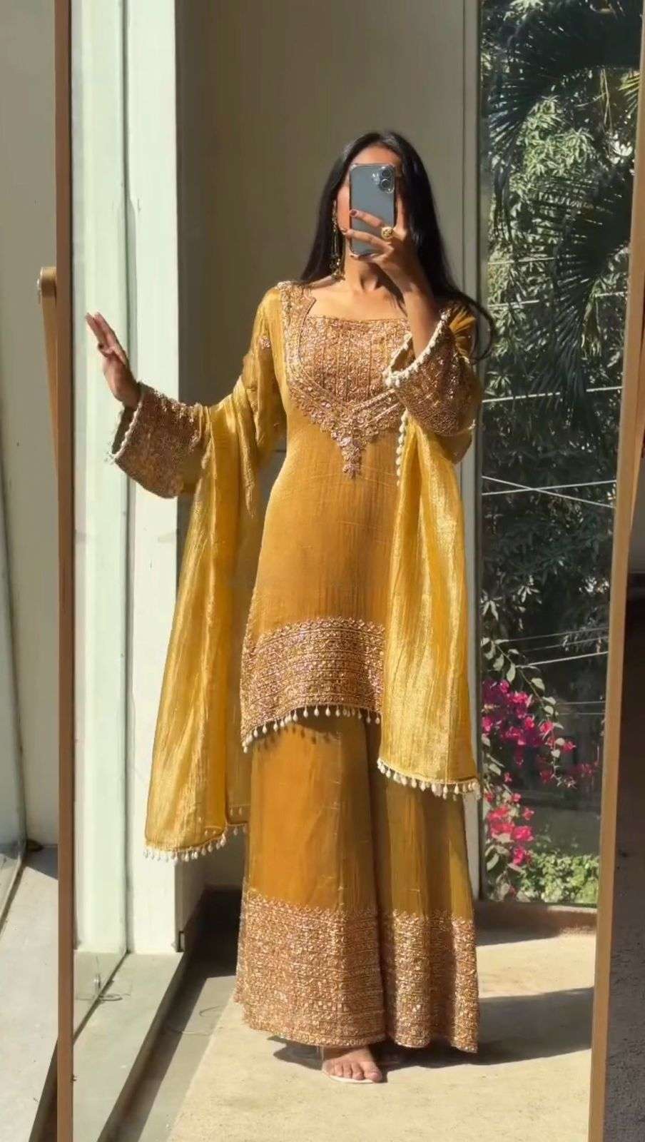 BE 451 SILK DESIGNER PARTY WEAR DESIGNER LOOK LADIES SUIT