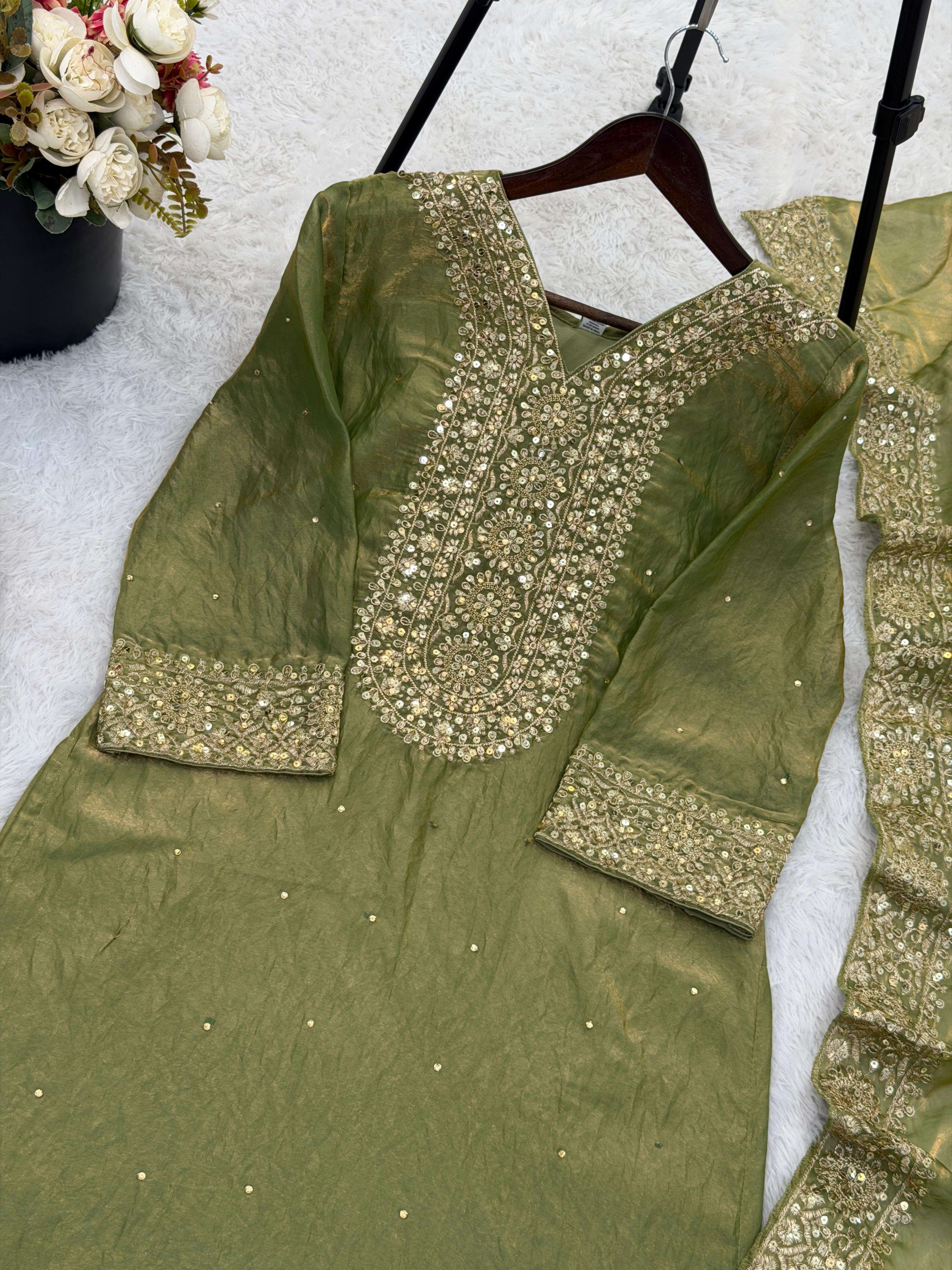 JF 040 SILK BEAUTIFUL DESIGNER PARTY WEAR LOOK DESIGNER SUIT