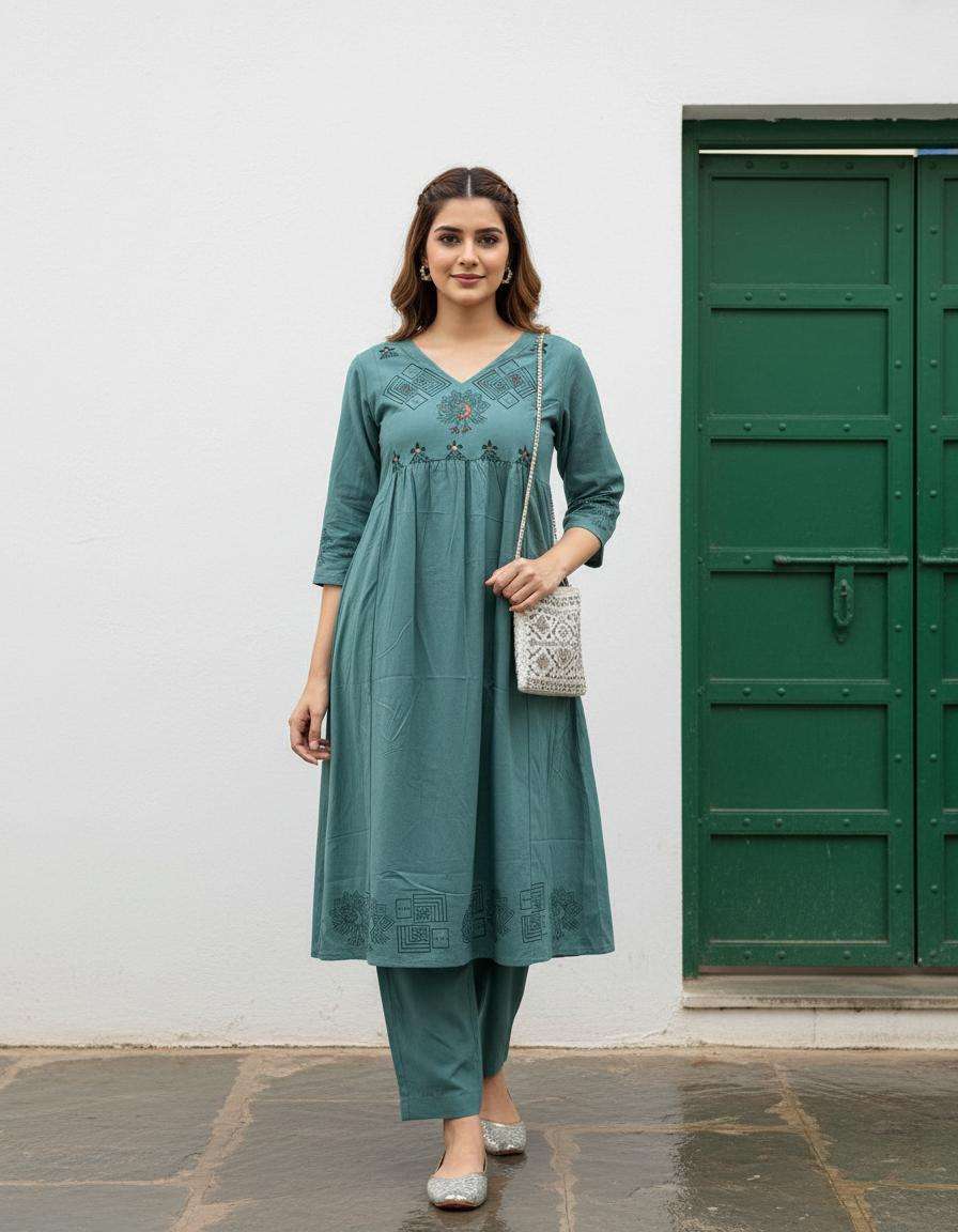 K 717 COTTON PREETY LOOKS DESIGNER KURTI WITH BOTTOM PAIR 