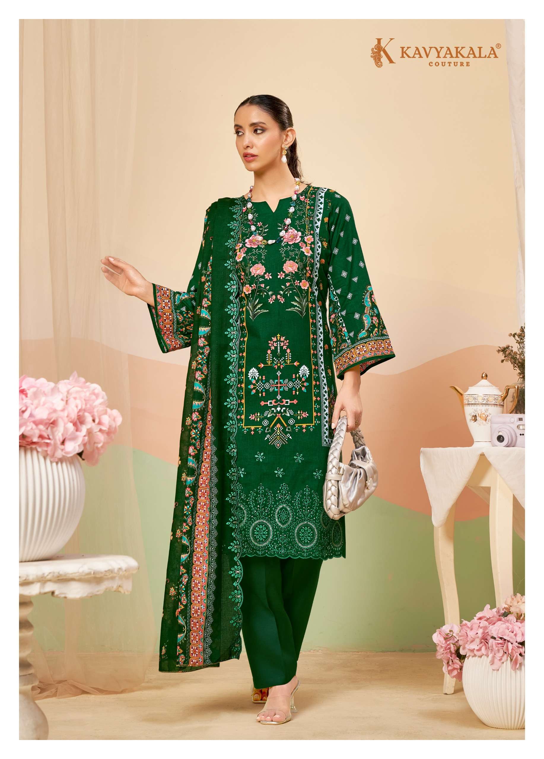 KAVYA‎ KALA COUTURE AIZA LAWN COTTON DIGITAL PRINT WITH FANCY EMBROIDERY WORK SUIT