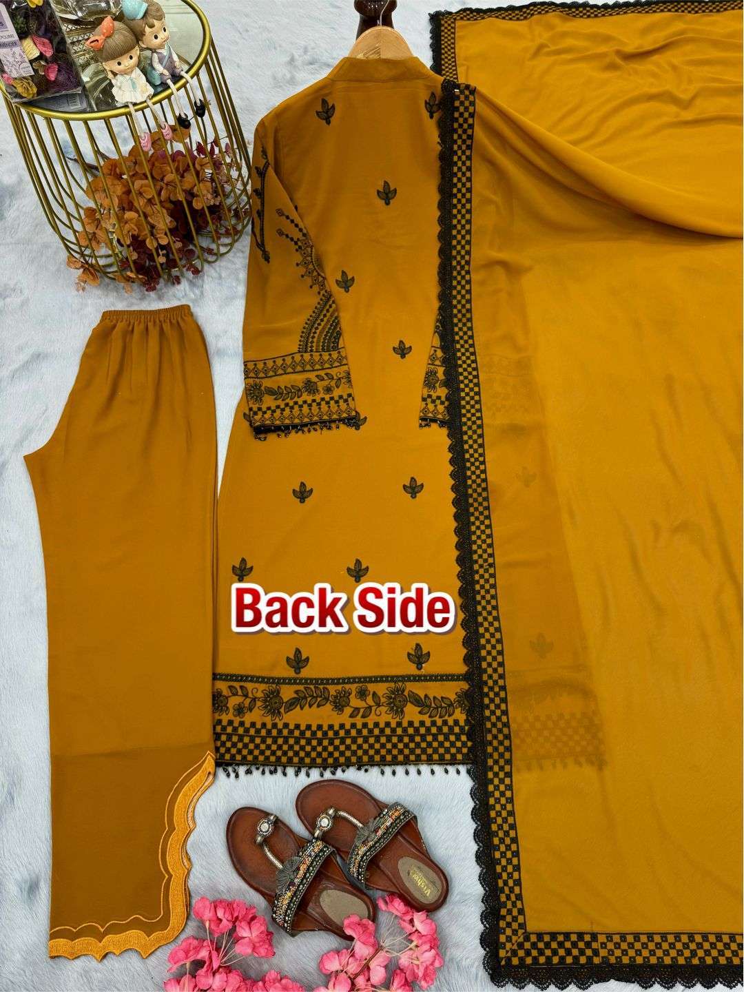 LADY LOOK 011 GEORGETTE FANCY DESIGNER WORK PAKISTANI STYLE LADIES SUIT