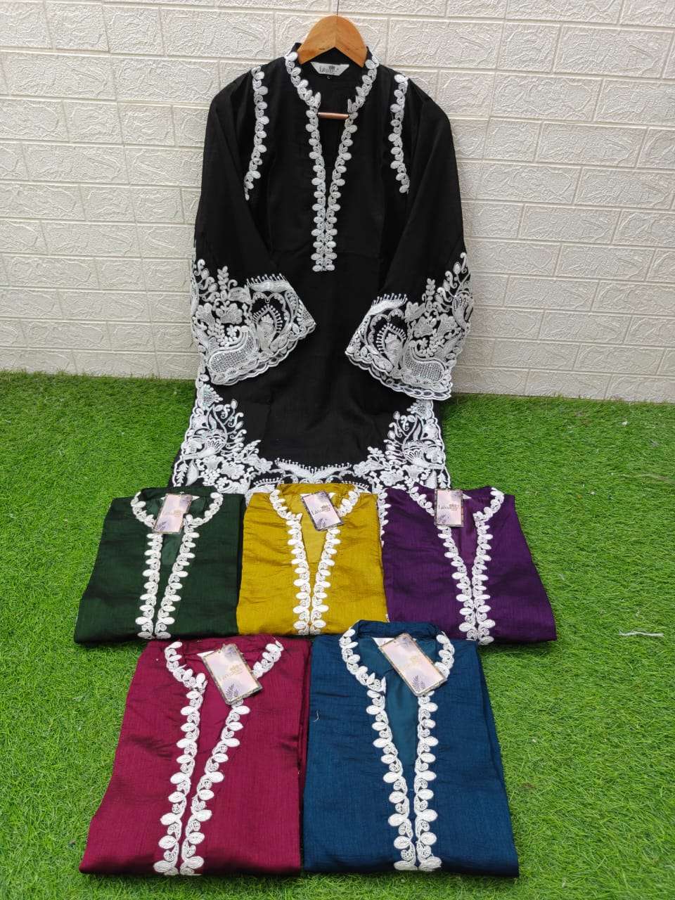 LAXURIA TRENDZ D NO 1588 SILK HEAVY EMBROIDERD DESIGNER PAKISTANI SUIT