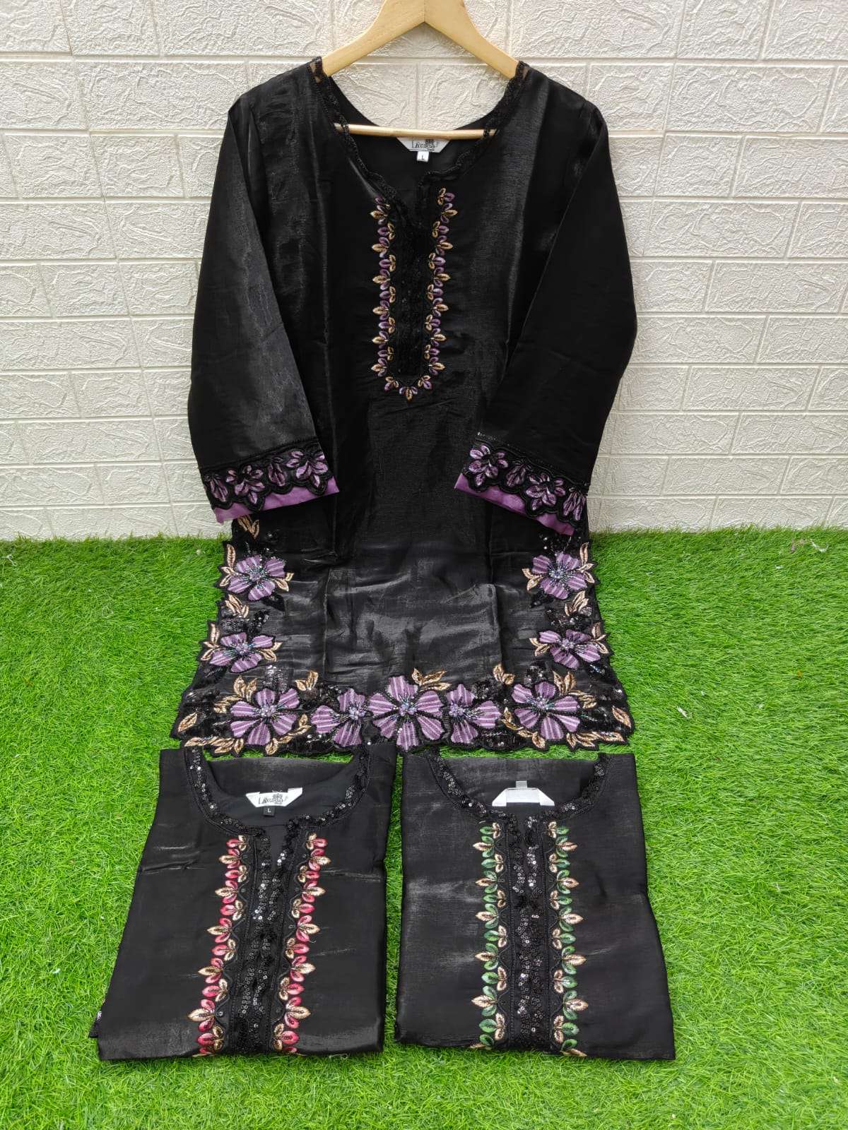 LAXURIA TRENDZ D NO 1590 SILK BEAUTIFUL DESIGNER PAKISTANI STYLE LADIES SUIT