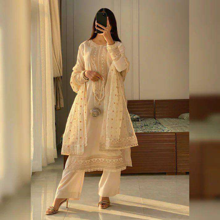 LG 1913 SILK DESIGNER SPECIAL EID WEAR LADIES SUIT