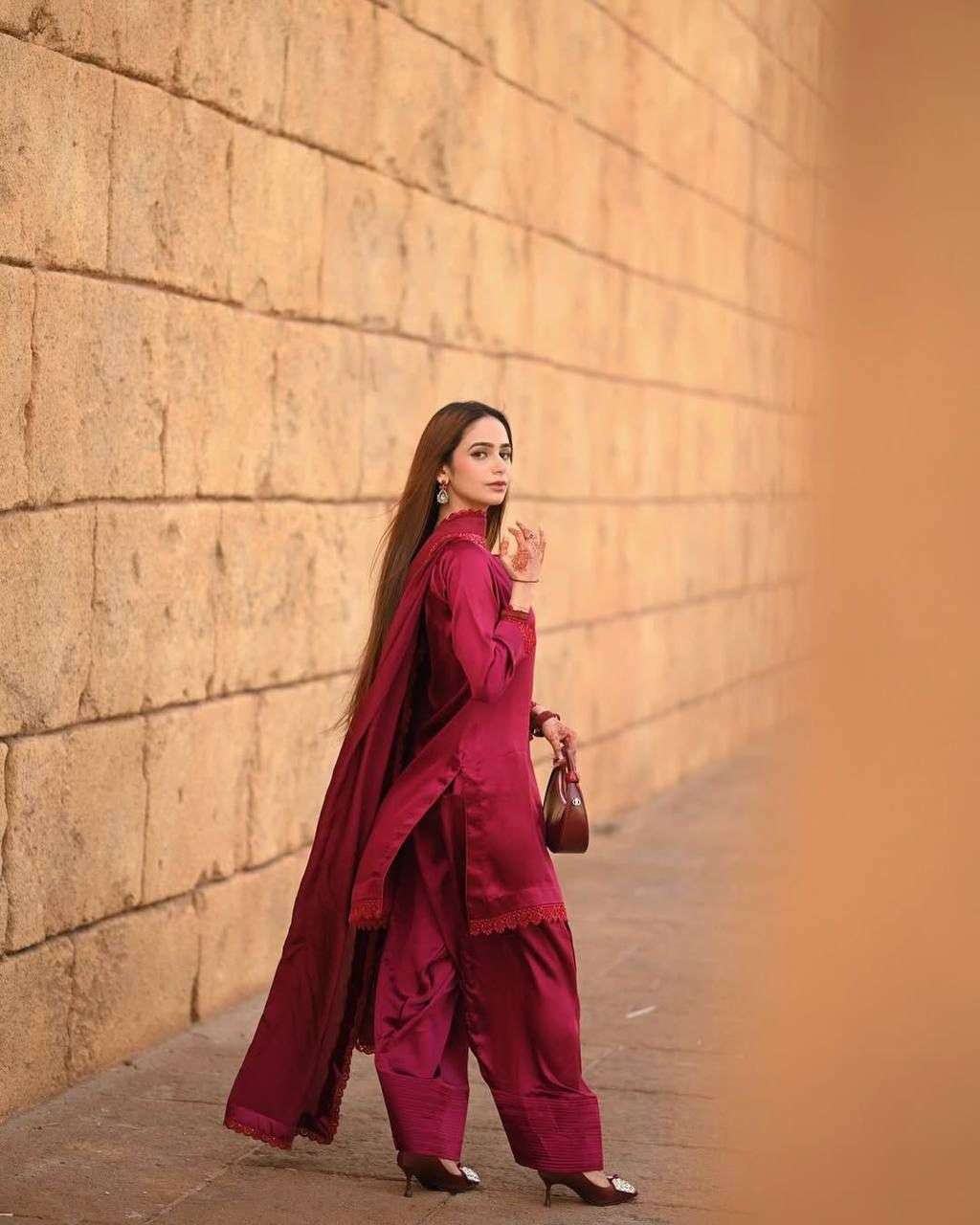 LG 1947 CREPE MAROON SHADE PREETY LOOK DESIGNER FARSI SALWAR SUIT