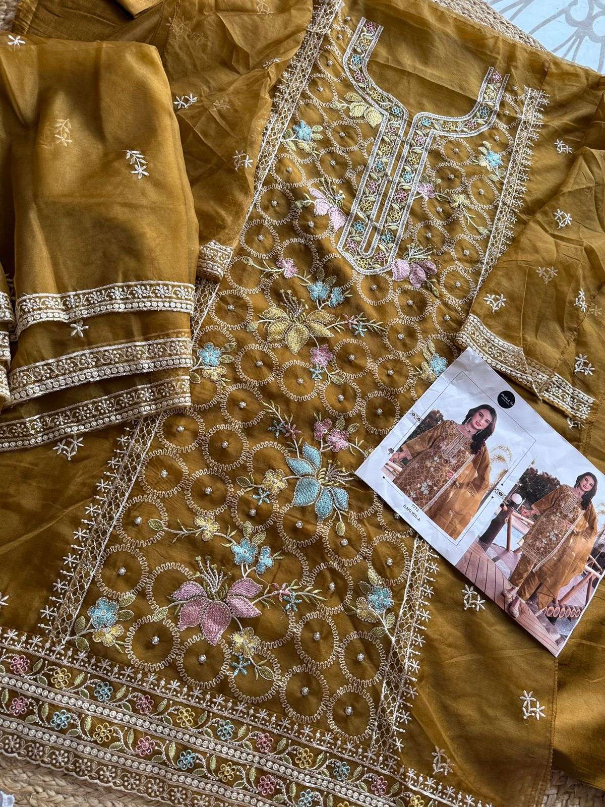 MEHBOOB  TEX D NO 1511 ORGANZA EMBROIDERY DESIGNER PAKISTANI SUIT