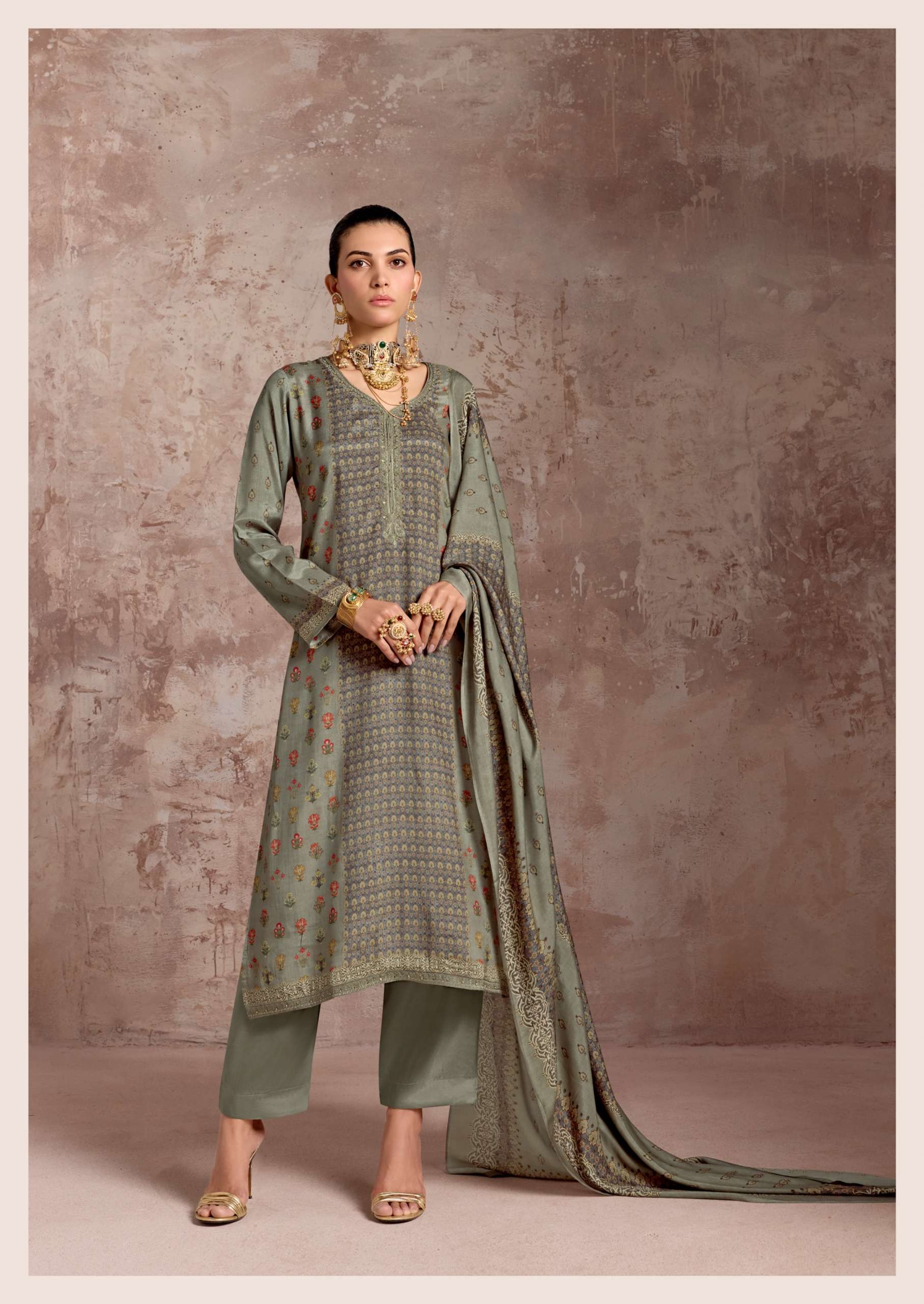 SADHANA FASHION SADIE MUSLIN SILK DIGITAL PRINT WITH FANCY WORK SUIT