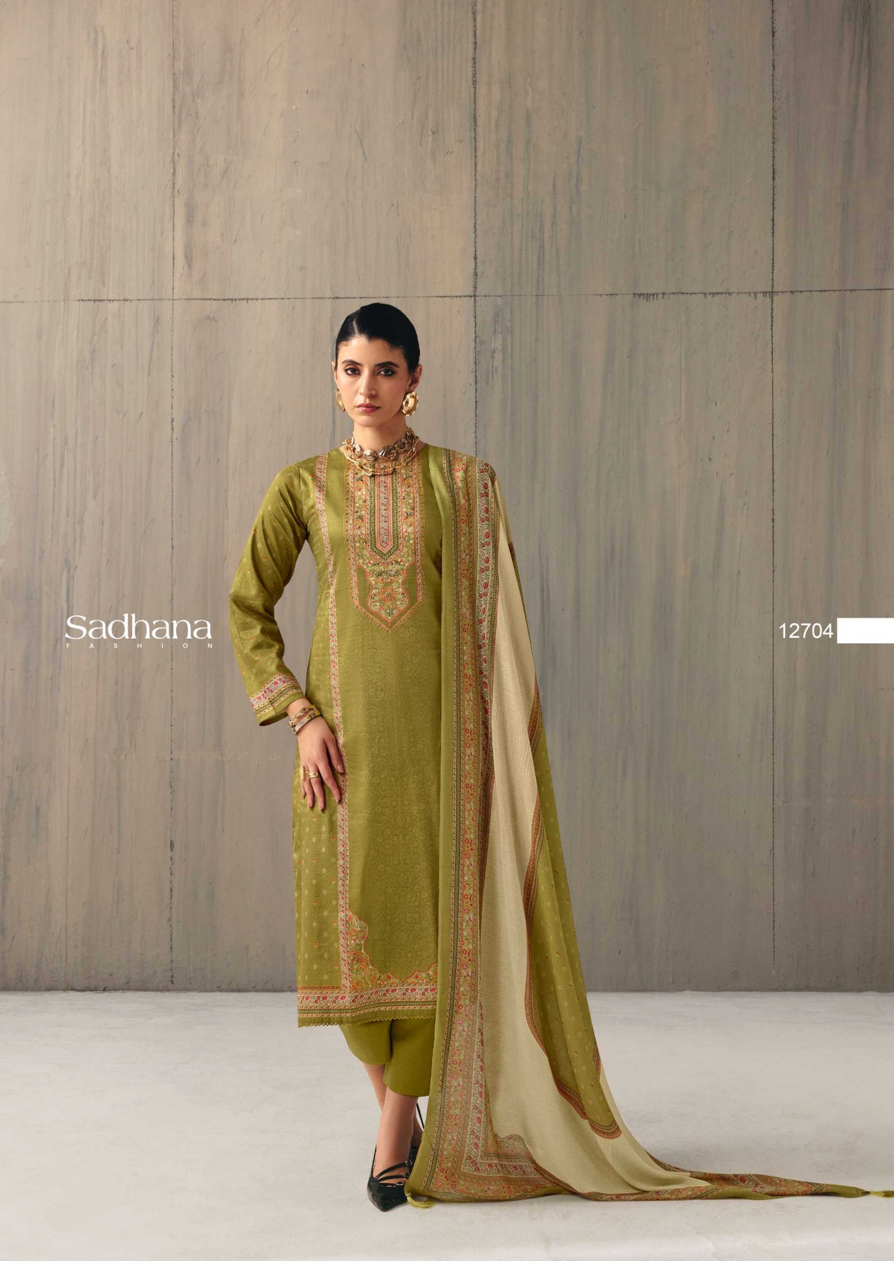 SADHANA FASHION ZEYA JAM COTTON DIGITAL PRINT WITH FANCY WORK SUIT