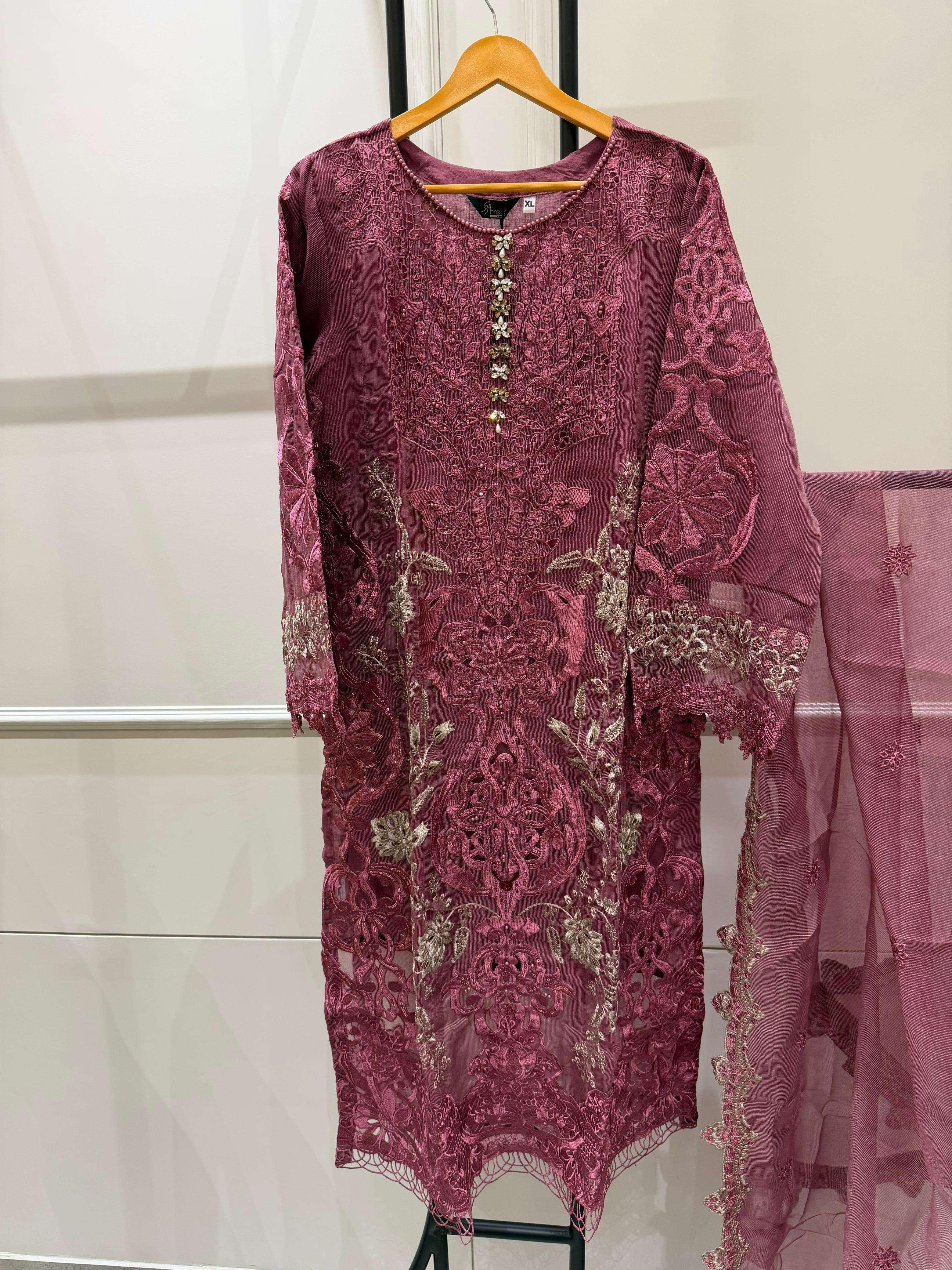 SHREE FABS D NO 2198 HEAVY EMBROIDERED DESIGNER READY MADE PAKISTANI SUIT