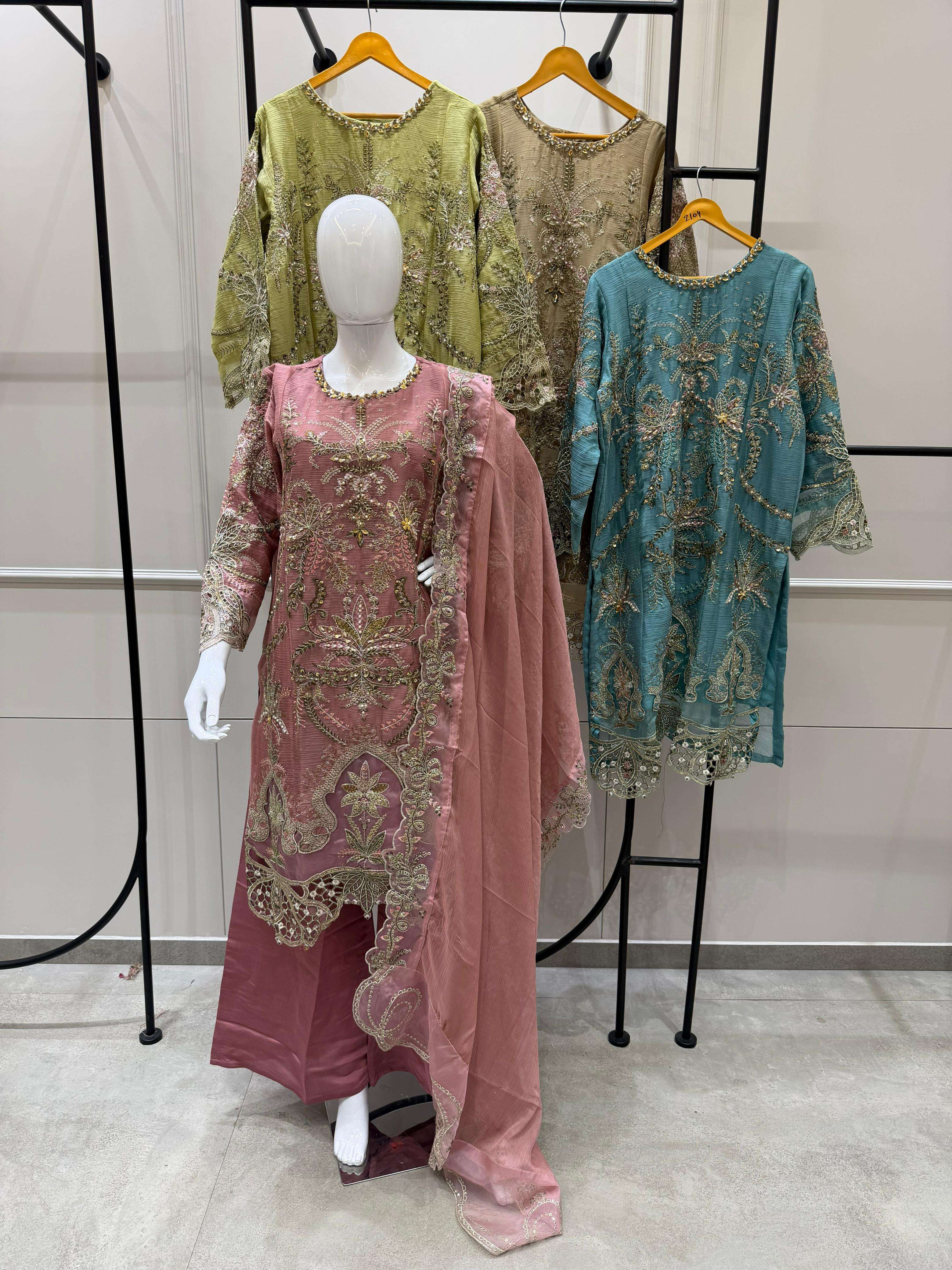SHREE FABS SR 2195 CHIFFON HEAVY EMBROIDERED DESIGNER WEDDING WEAR PAKISTANI SUIT
