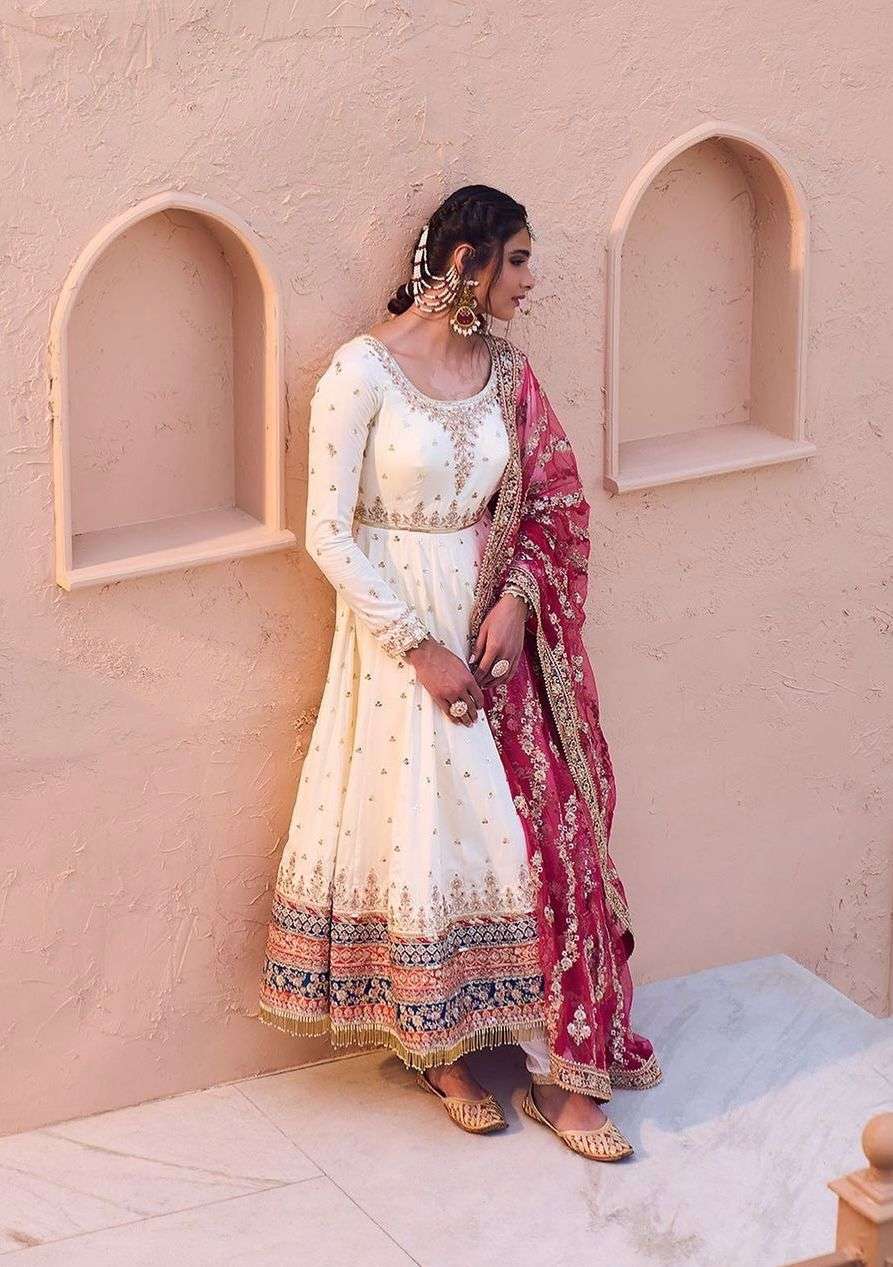 AD 176 GEORGETTE HEAVY EMBROIDERED DESIGNER PARTY WEAR GOWN SUIT