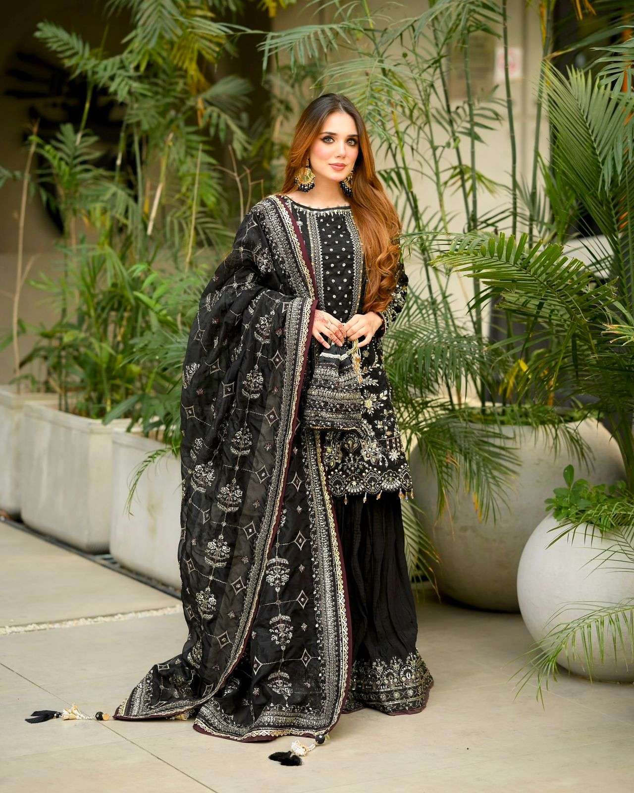 AD 213 GEORGETTE HEAVY EMBROIDERED DESIGNER WEDDING WEAR SUIT