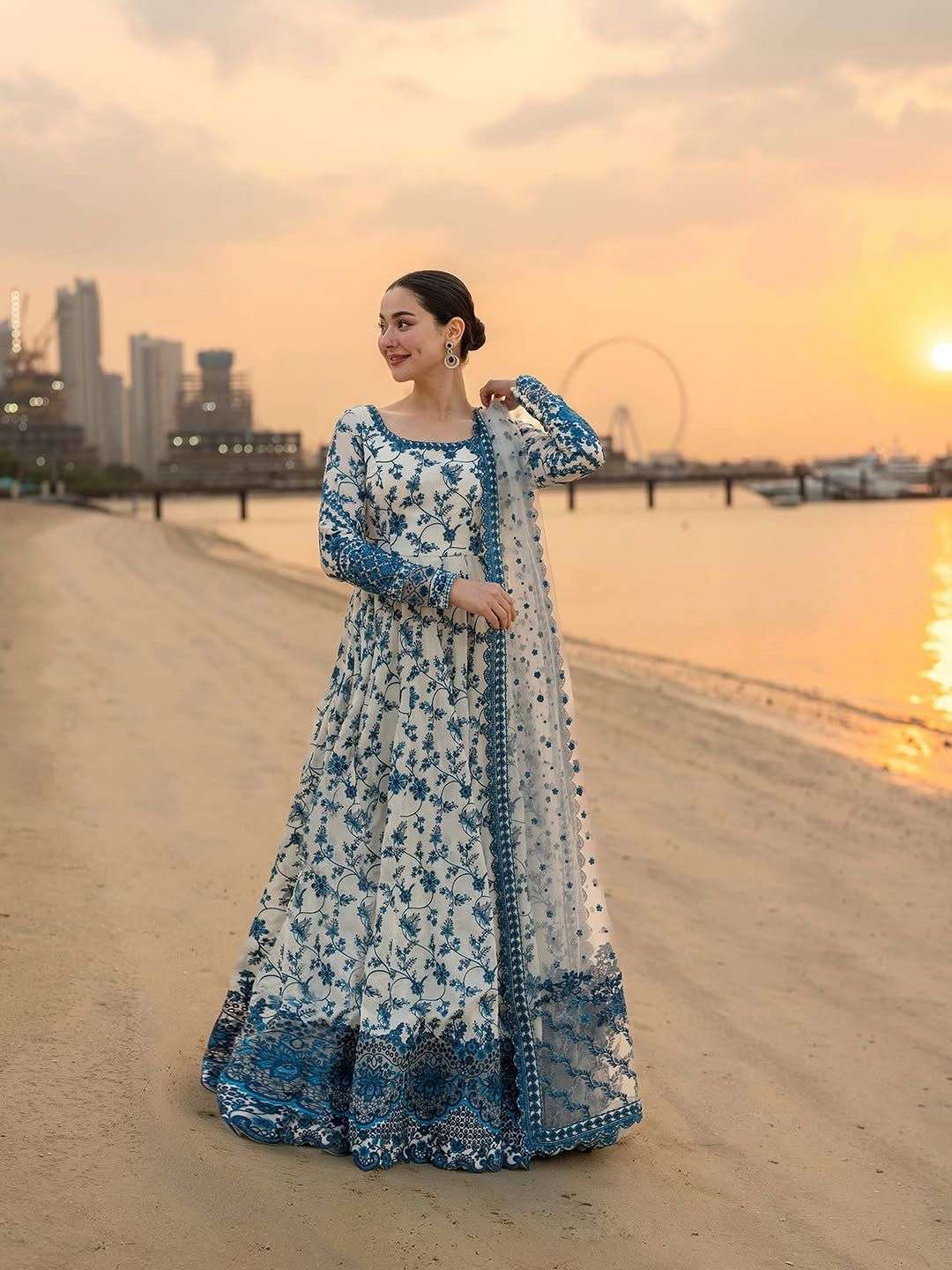 AD 227 GEORGETTE DESIGNER DESIGNER WORK EID WEAR LONG GOWN STYLE PAKISTANI SUIT