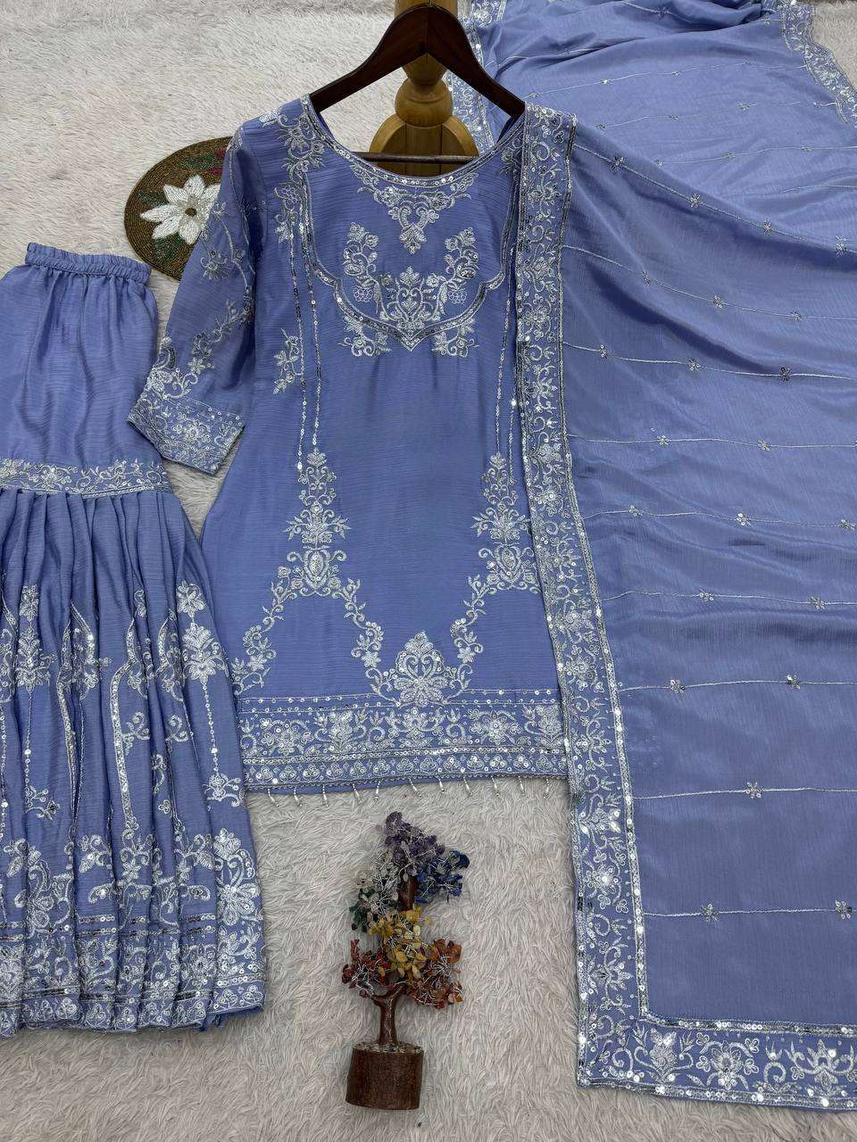 JD 641 FANCY KURTI WITH SHARARA AND BEAUTIFUL DUPATTA SET 