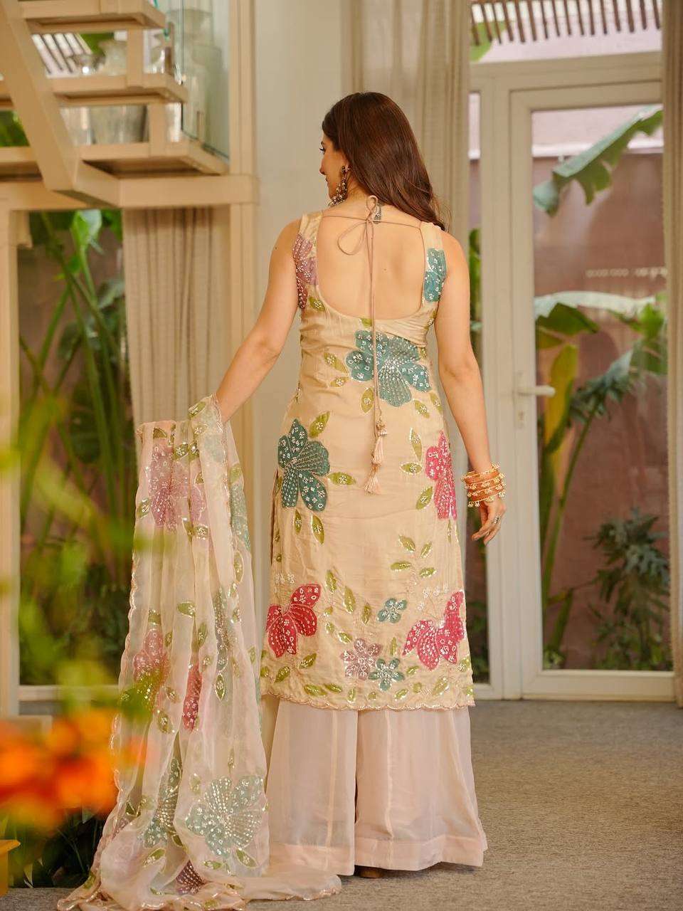 KD 1592 ORGANZA SILK BEAUTIFUL DESIGNER LOOK FESTIVE WEAR LADIES SUIT