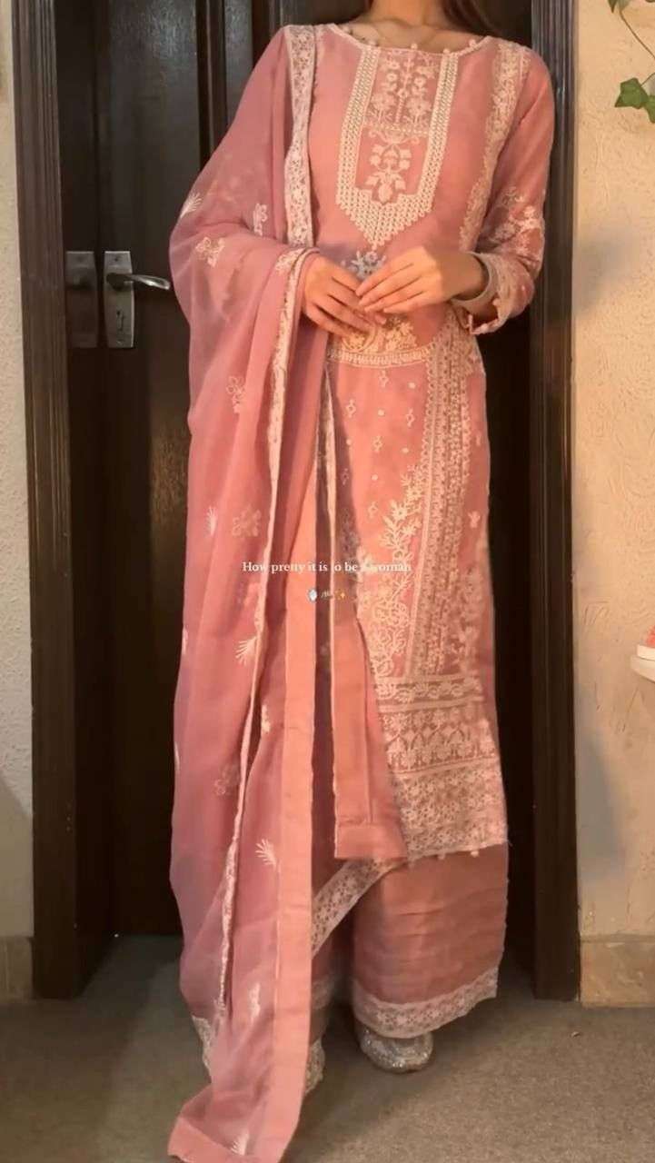 LG 2003 GEORGETTE BEAUTIFUL DESIGNER LOOK PARTY WEAR LADIES SUIT