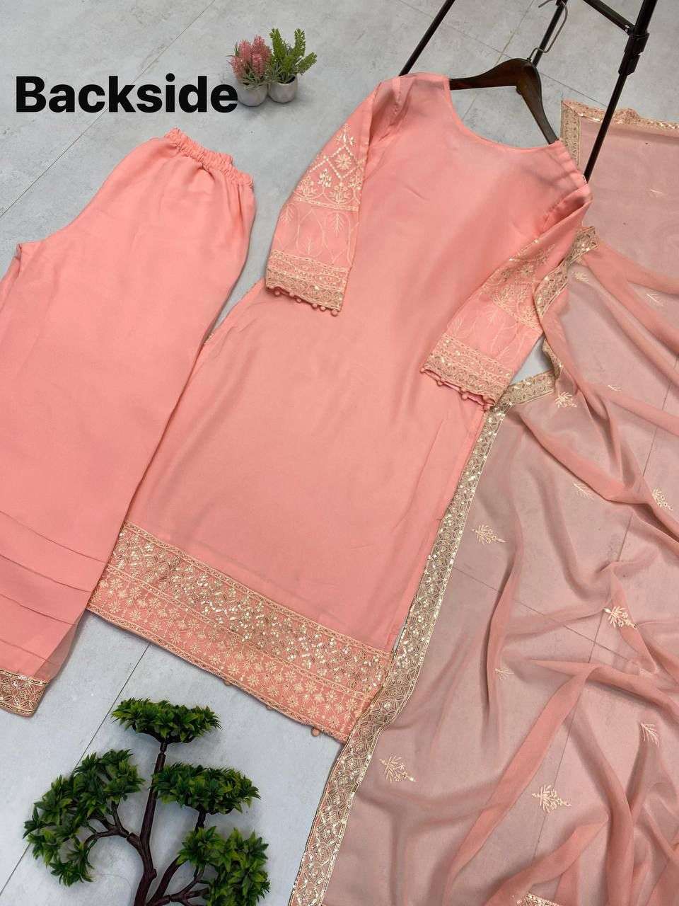 LG 2003 GEORGETTE BEAUTIFUL DESIGNER LOOK PARTY WEAR LADIES SUIT