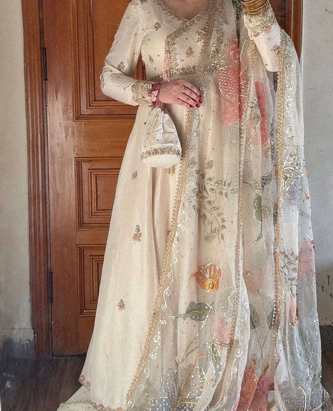 LG 2018 CHINON BEAUTIFUL EMBROIDERY DESIGNER GOWN WITH PLAZZO AND DUPATTA SET 