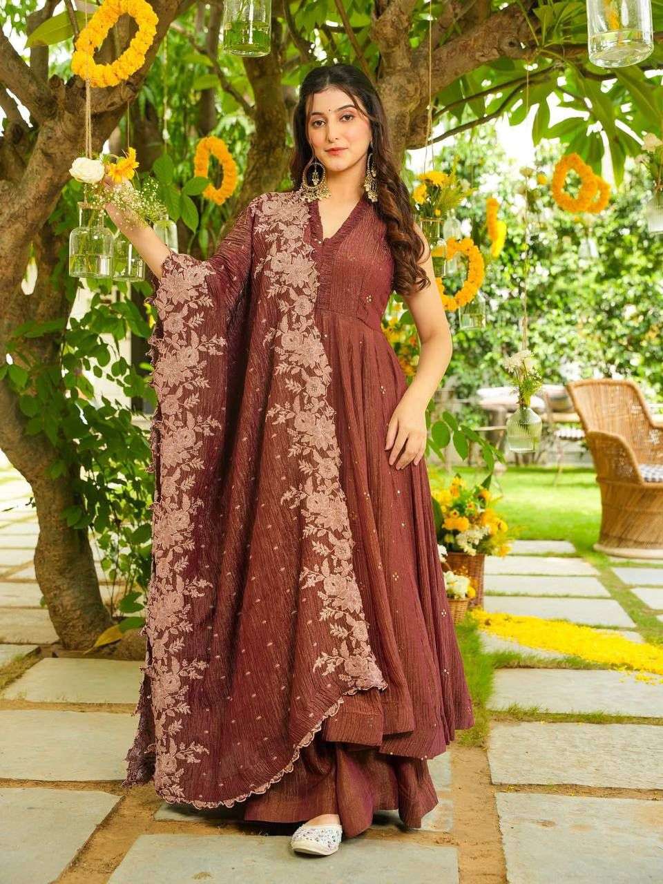 LG 2046 CRUNCHY SILK BEAUTIFUL PREETY LOOK DESIGNER LADIES FLARED KURTI SHARARA AND DUPATTA SET 