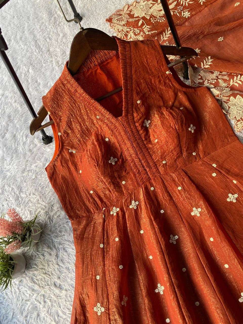 LG 2046 CRUNCHY SILK BEAUTIFUL PREETY LOOK DESIGNER LADIES FLARED KURTI SHARARA AND DUPATTA SET 