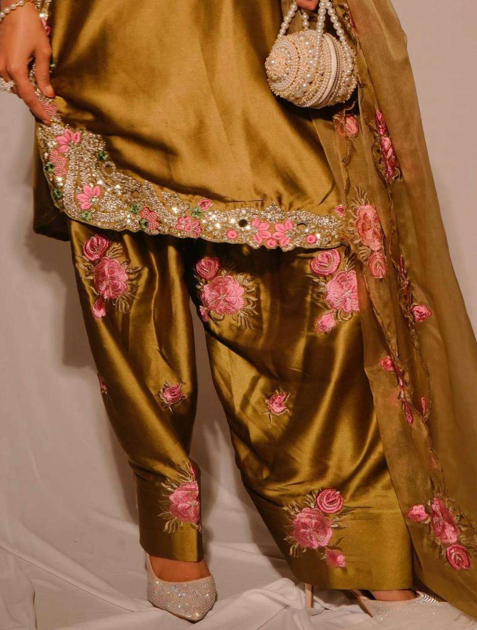 MD 3081 SATIN WITH EMBROIDERY DESIGNER WORK PARTY WEAR LADIES SUIT