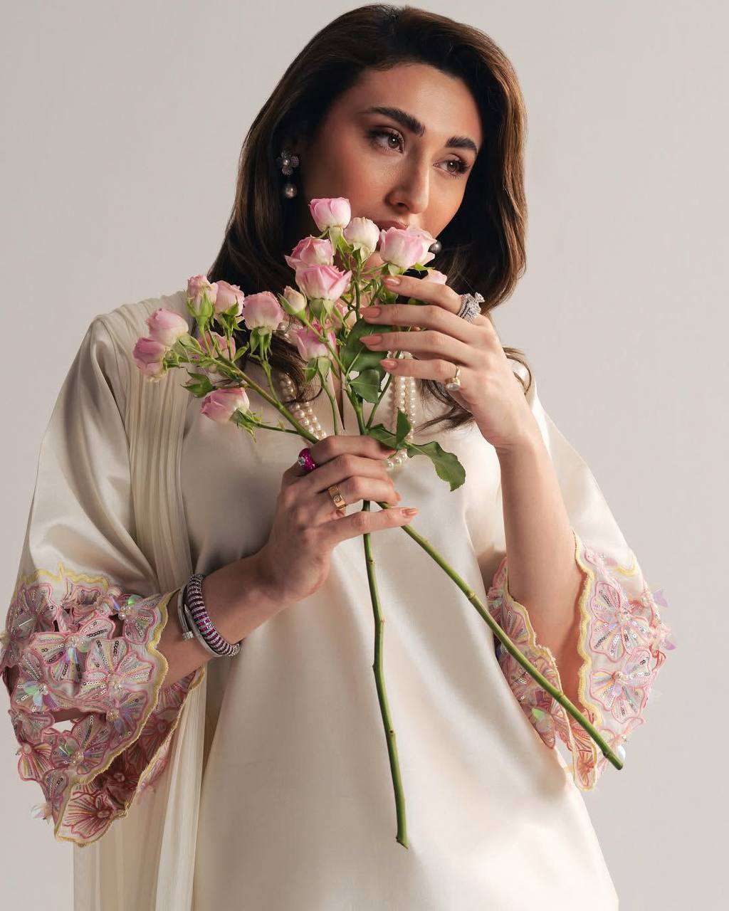 NSR 889 CREPE PAKISTANI STYLE DESIGNER LOOK LADIES SUIT