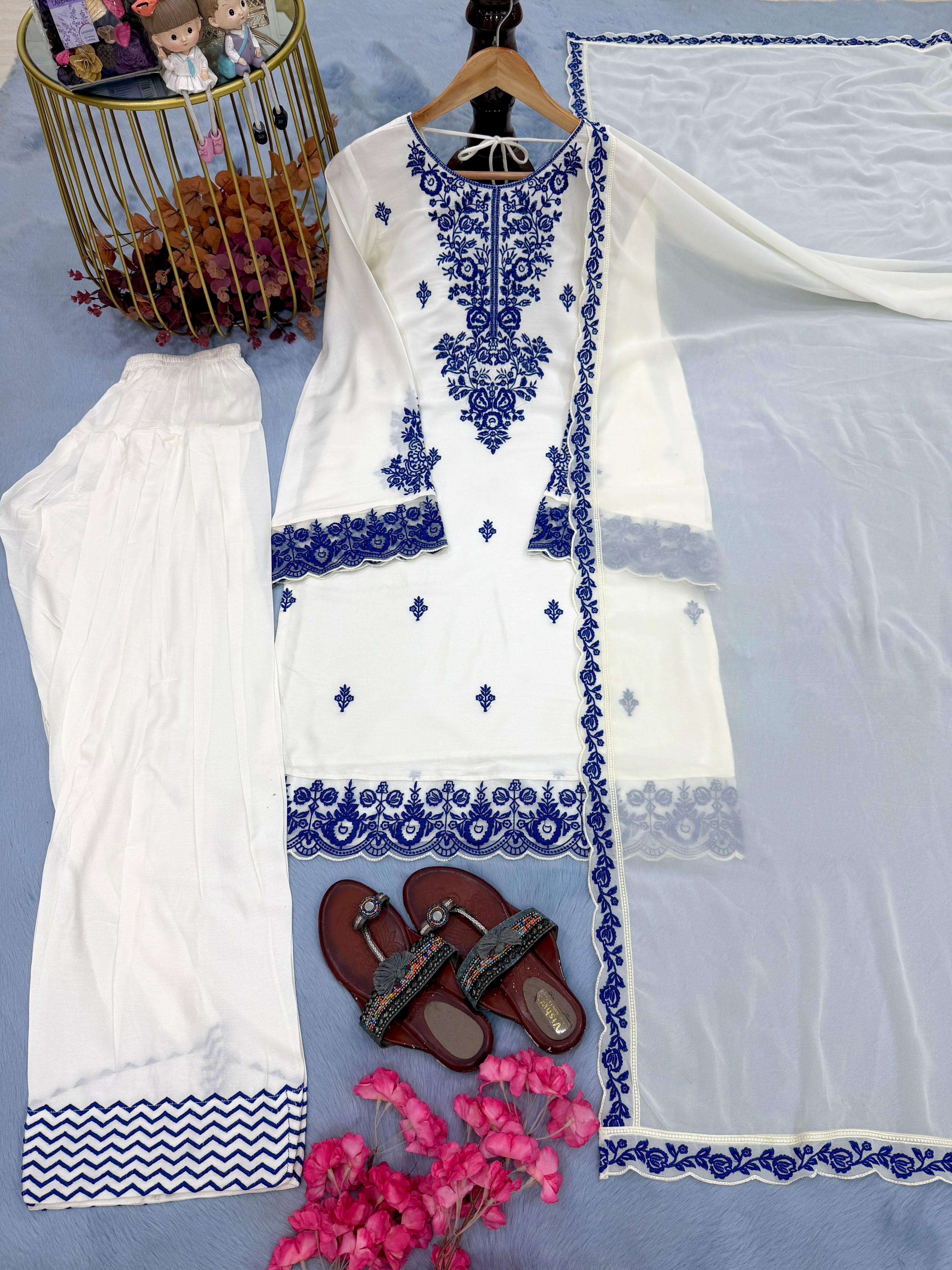 PD 1144 RAYON COTTON FANCY PREETY LOOK DESIGNER LADIES PARTY WEAR LADIES SUIT